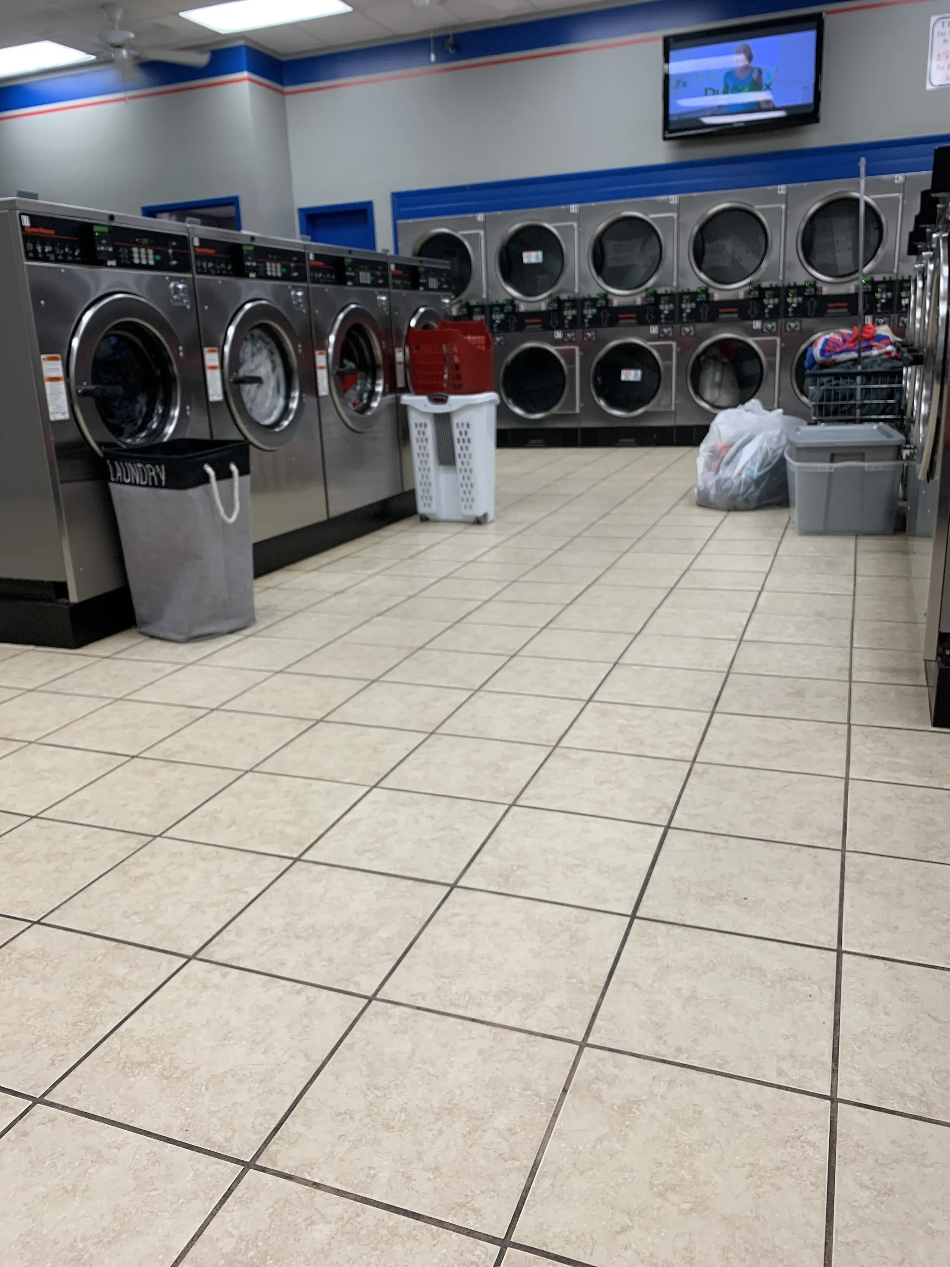 Suds Laundromat thumbnail 16