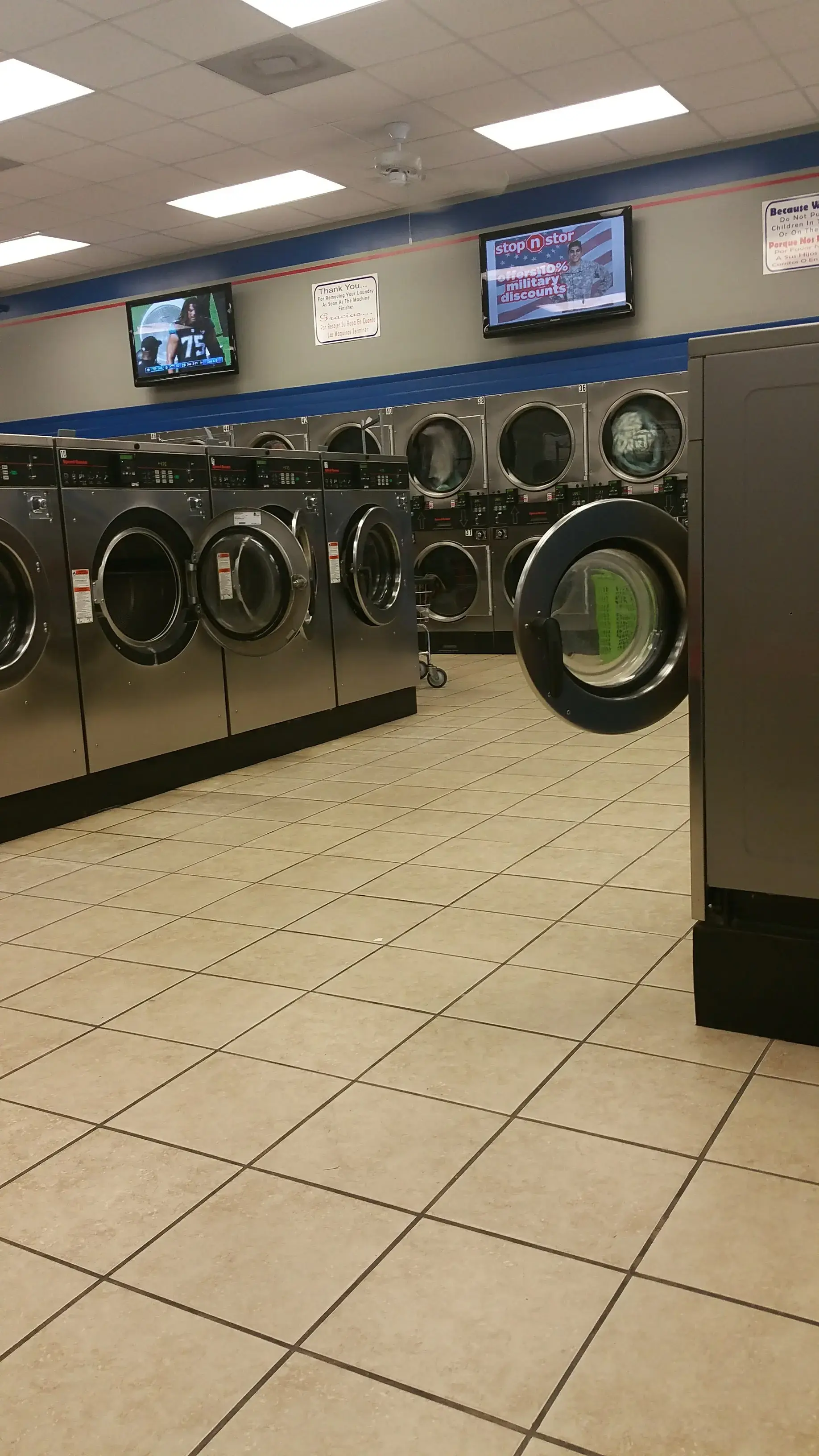 Suds Laundromat - Image 18