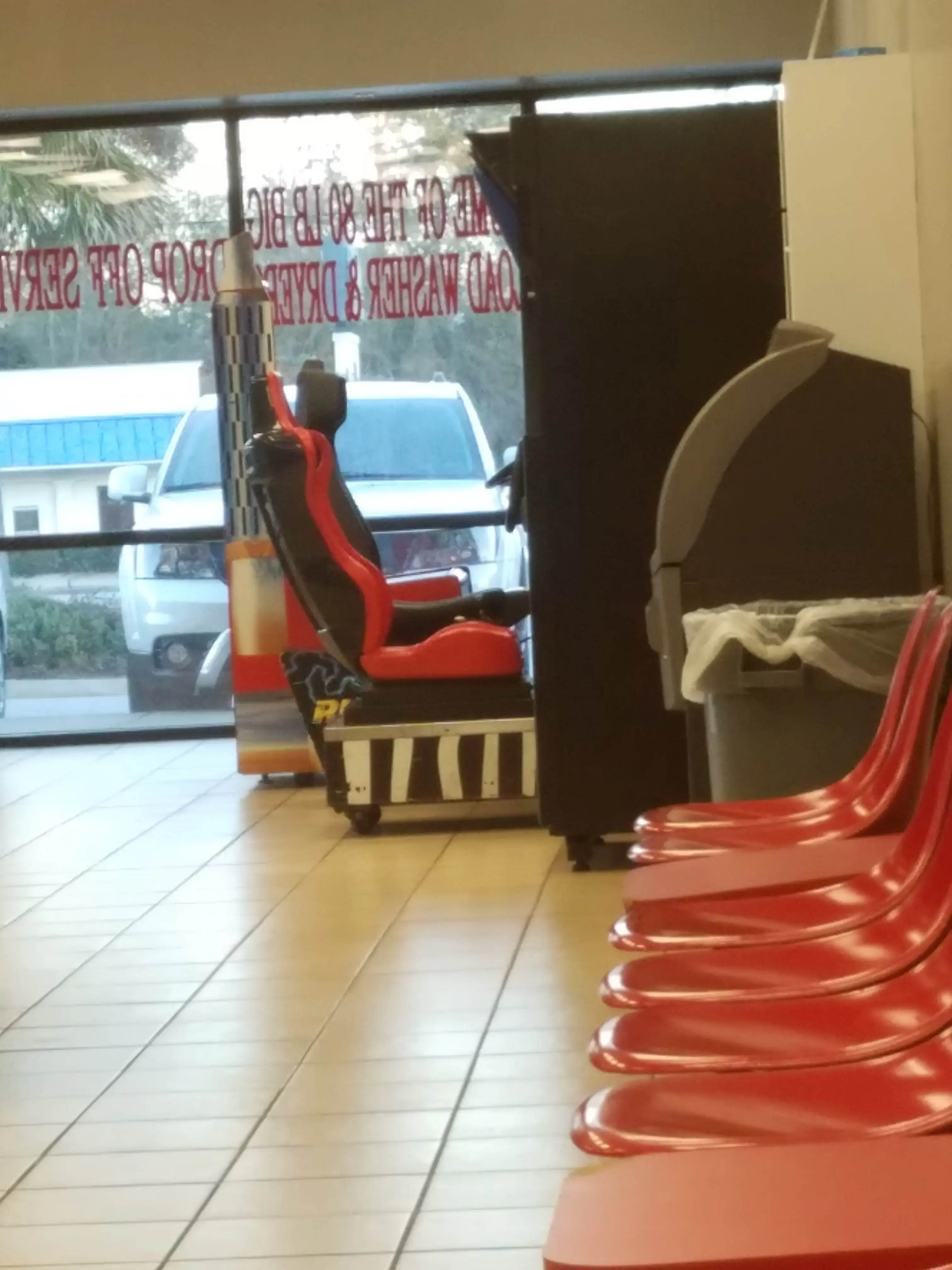 Suds Laundromat thumbnail 8