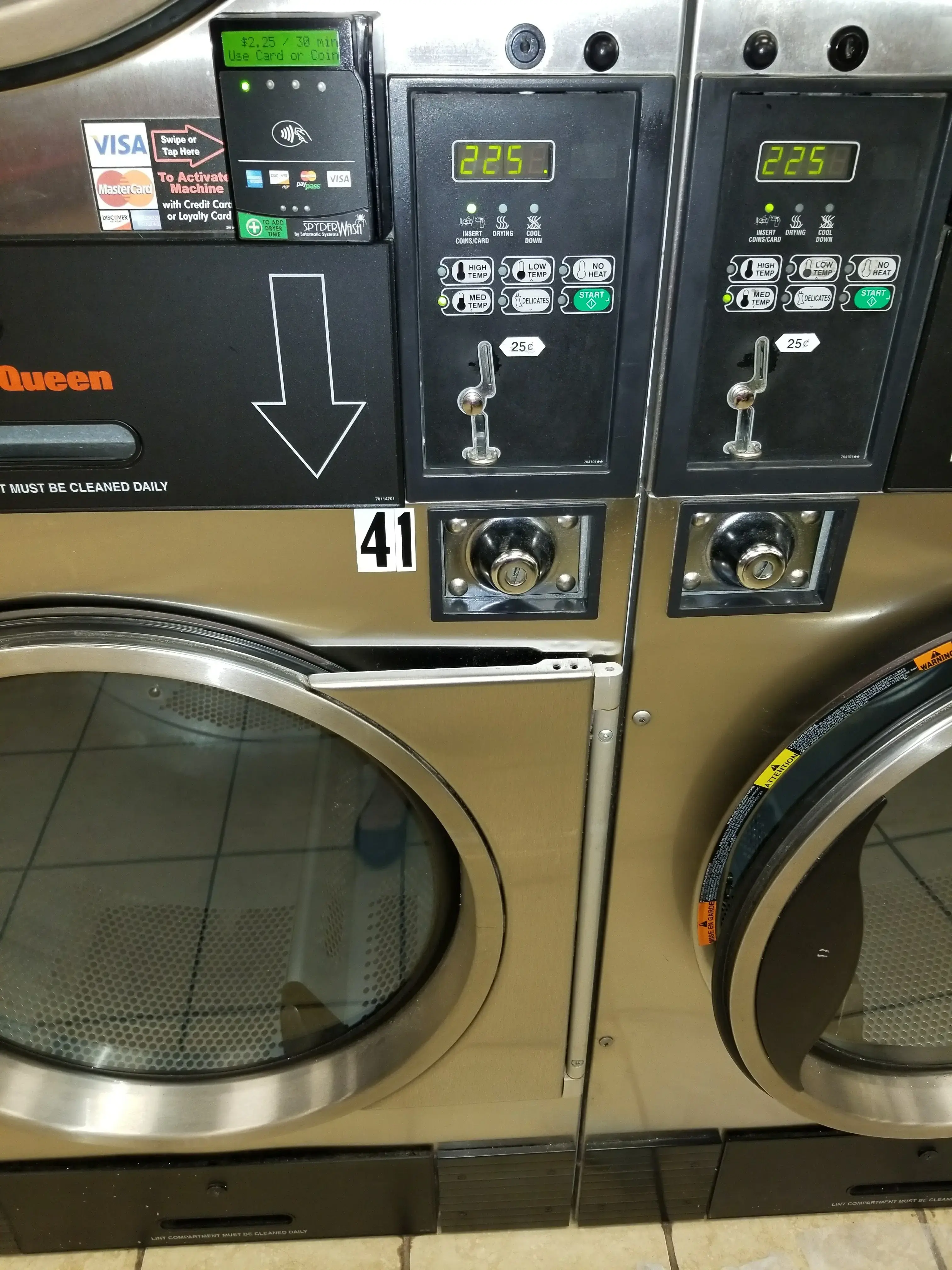 Suds Laundromat thumbnail 6