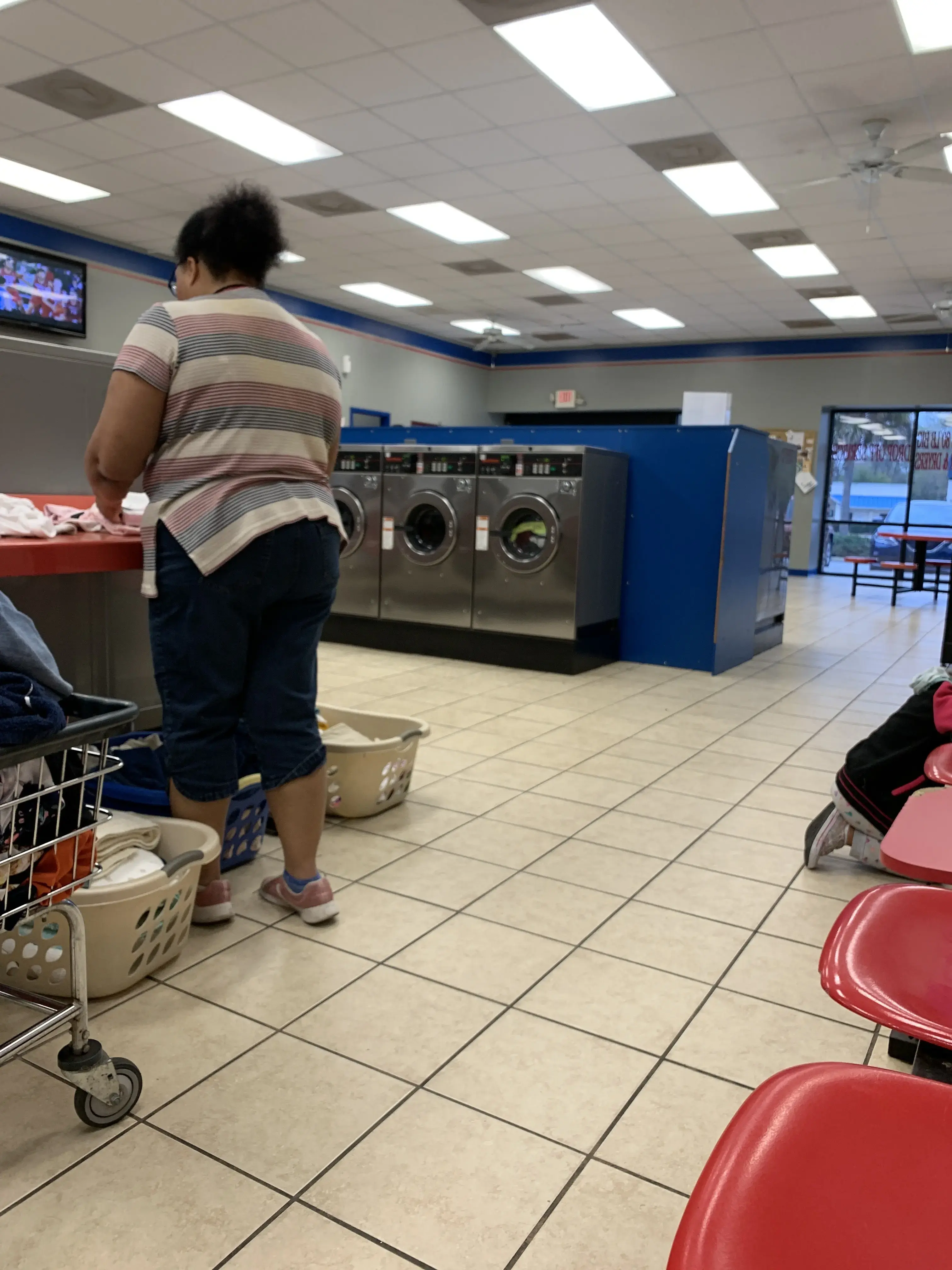 Suds Laundromat thumbnail 9