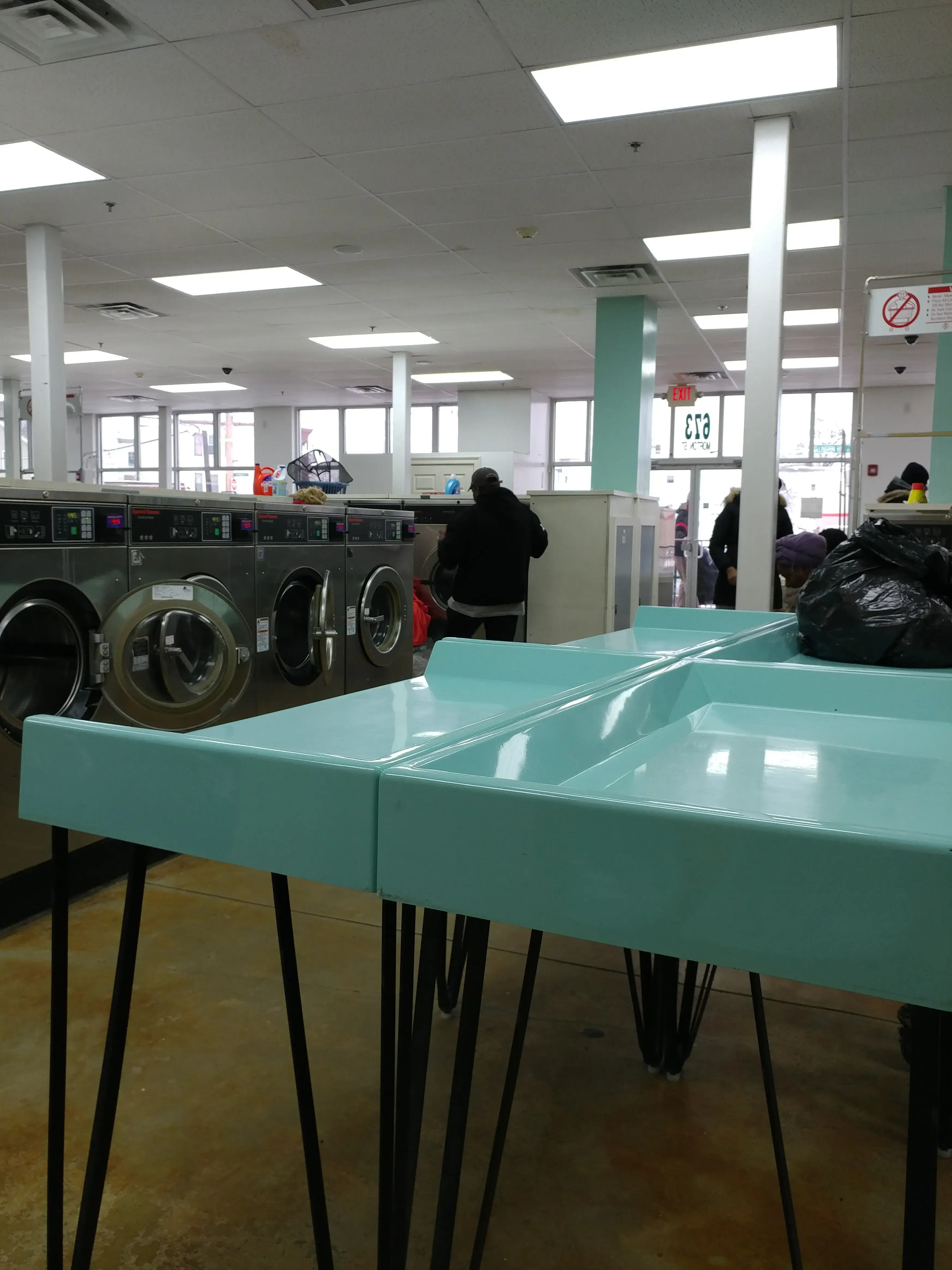 Suds Laundromat thumbnail 6