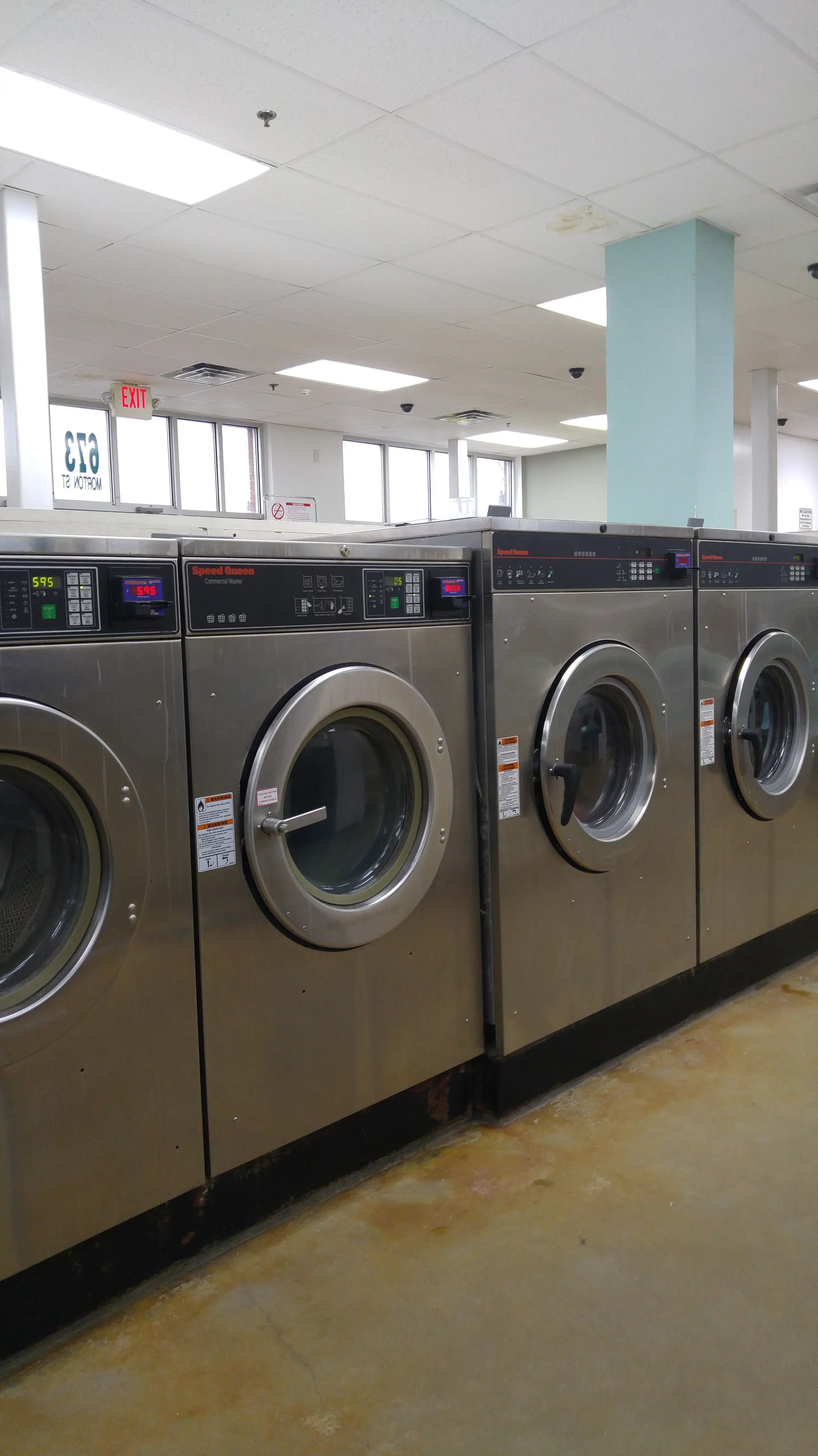 Suds Laundromat - Image 19