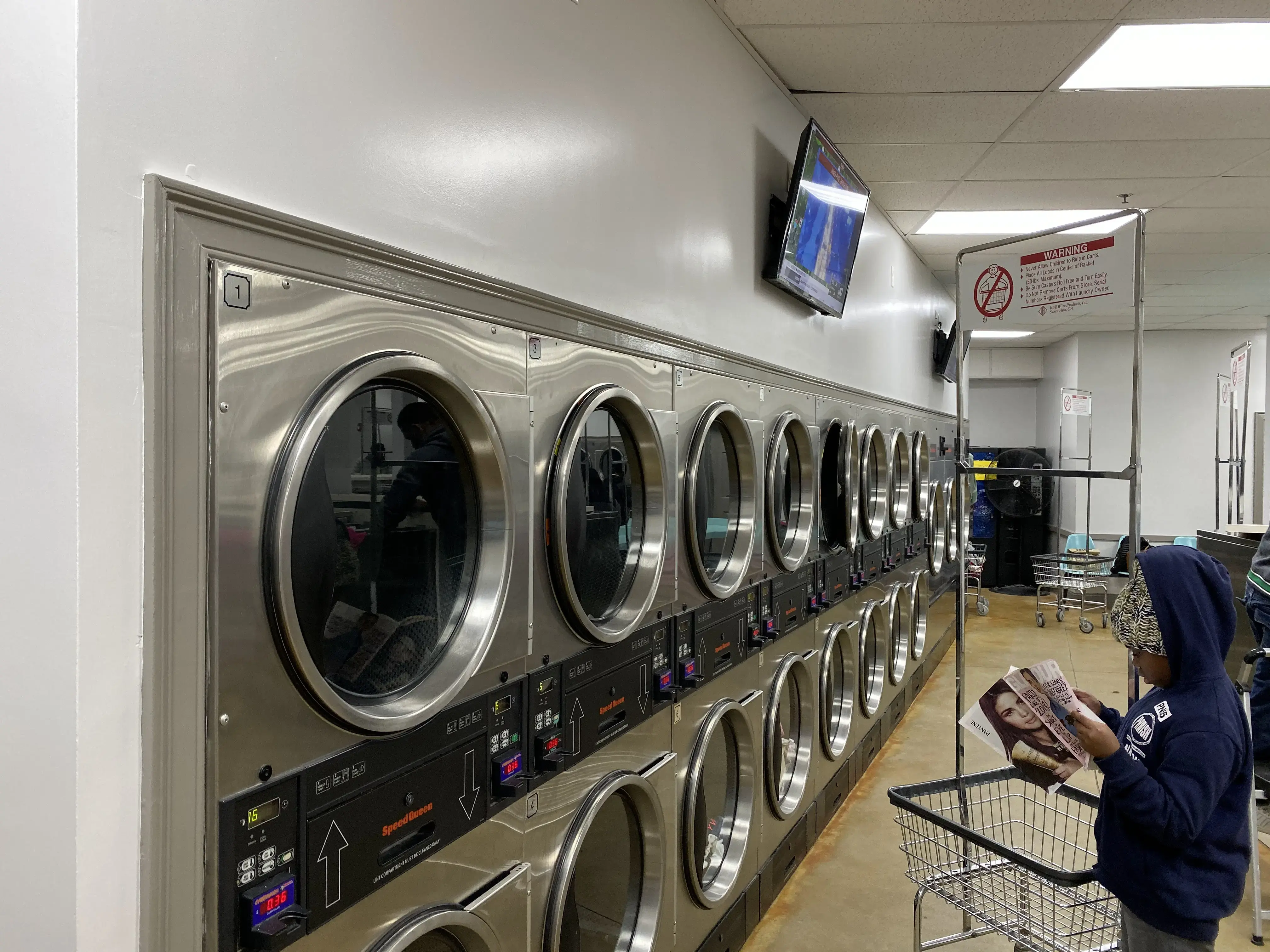 Suds Laundromat thumbnail 14