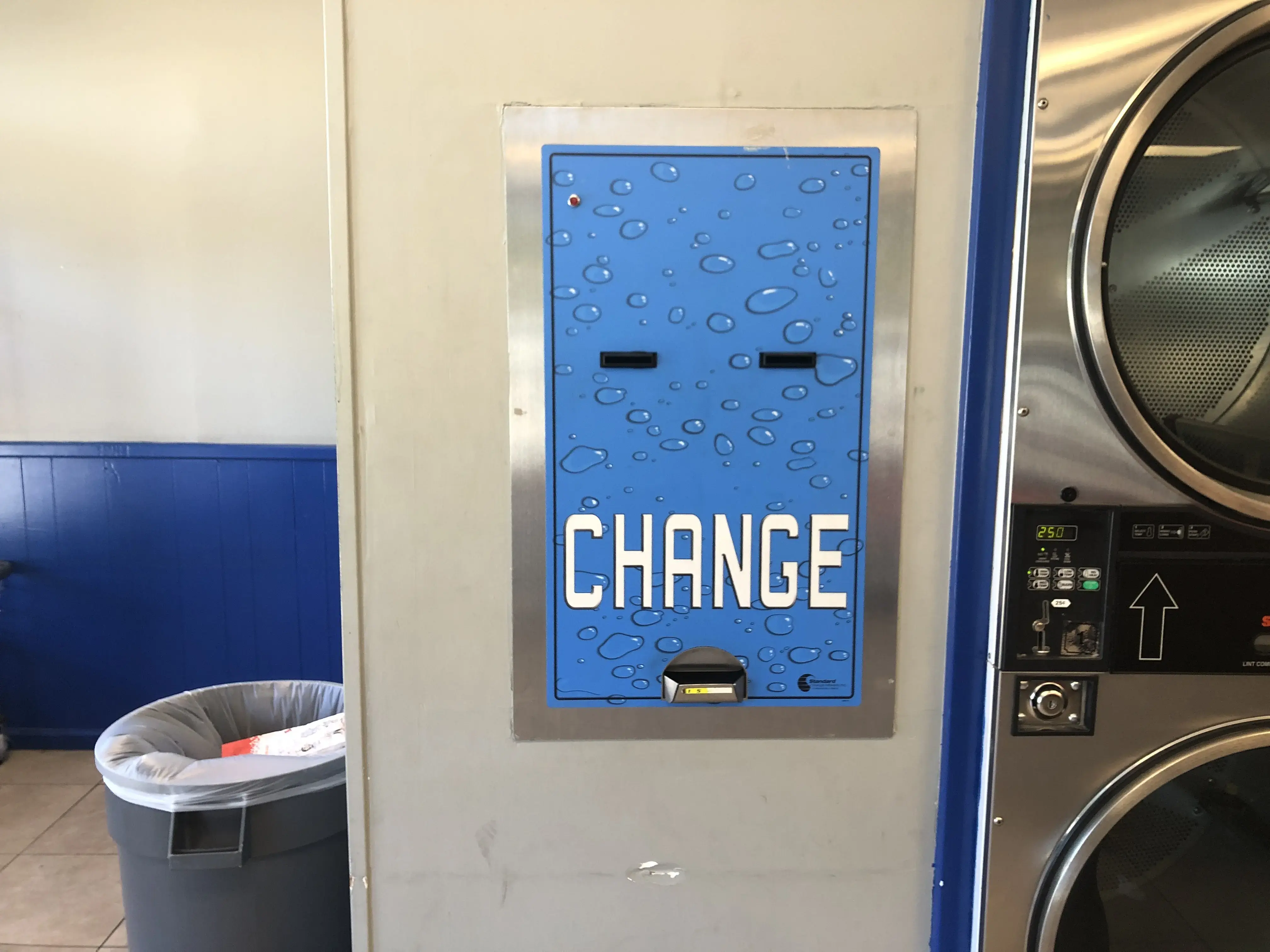 Suds Laundromat thumbnail 3