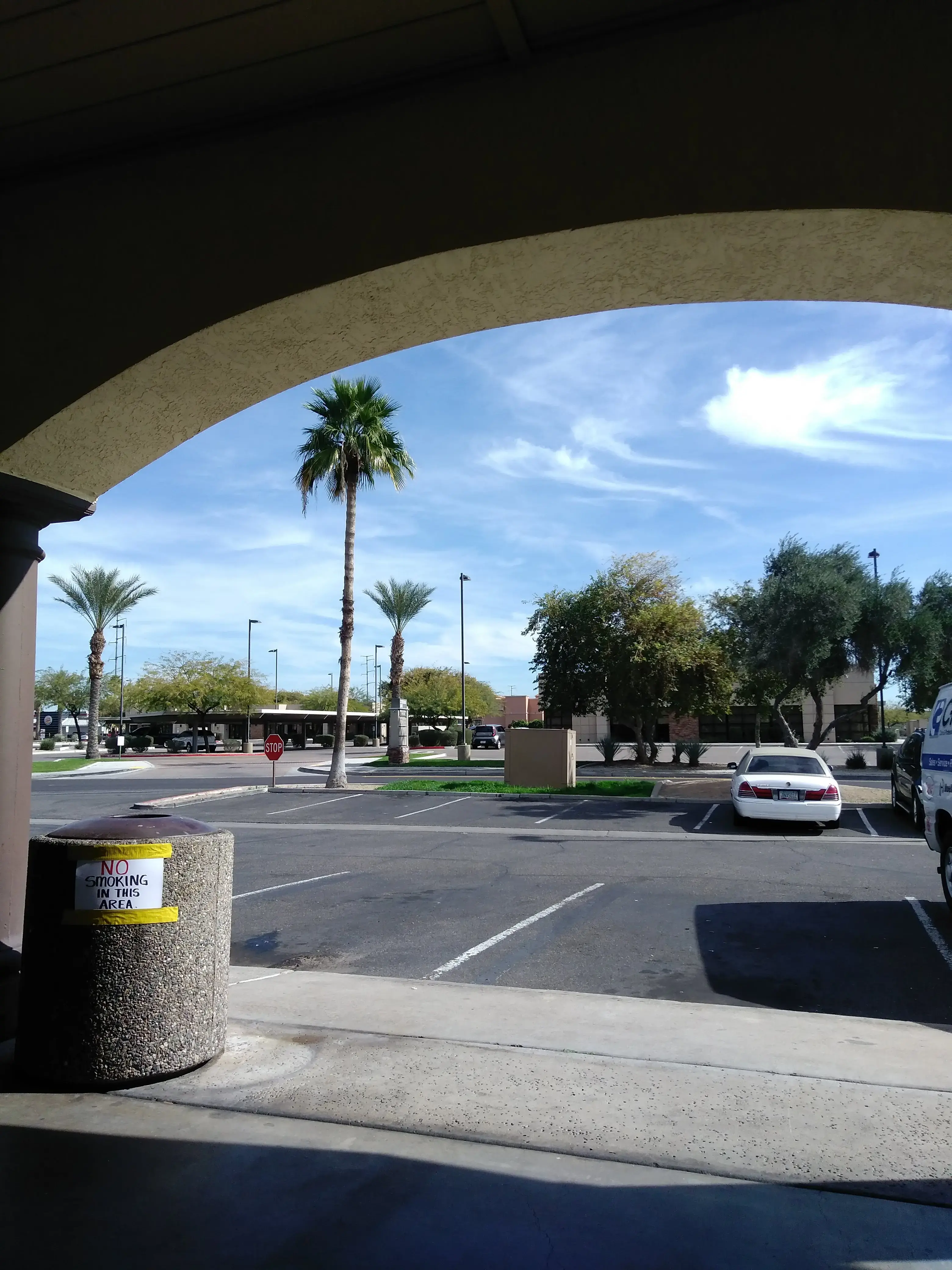 Sud's Laundromat - Image 12