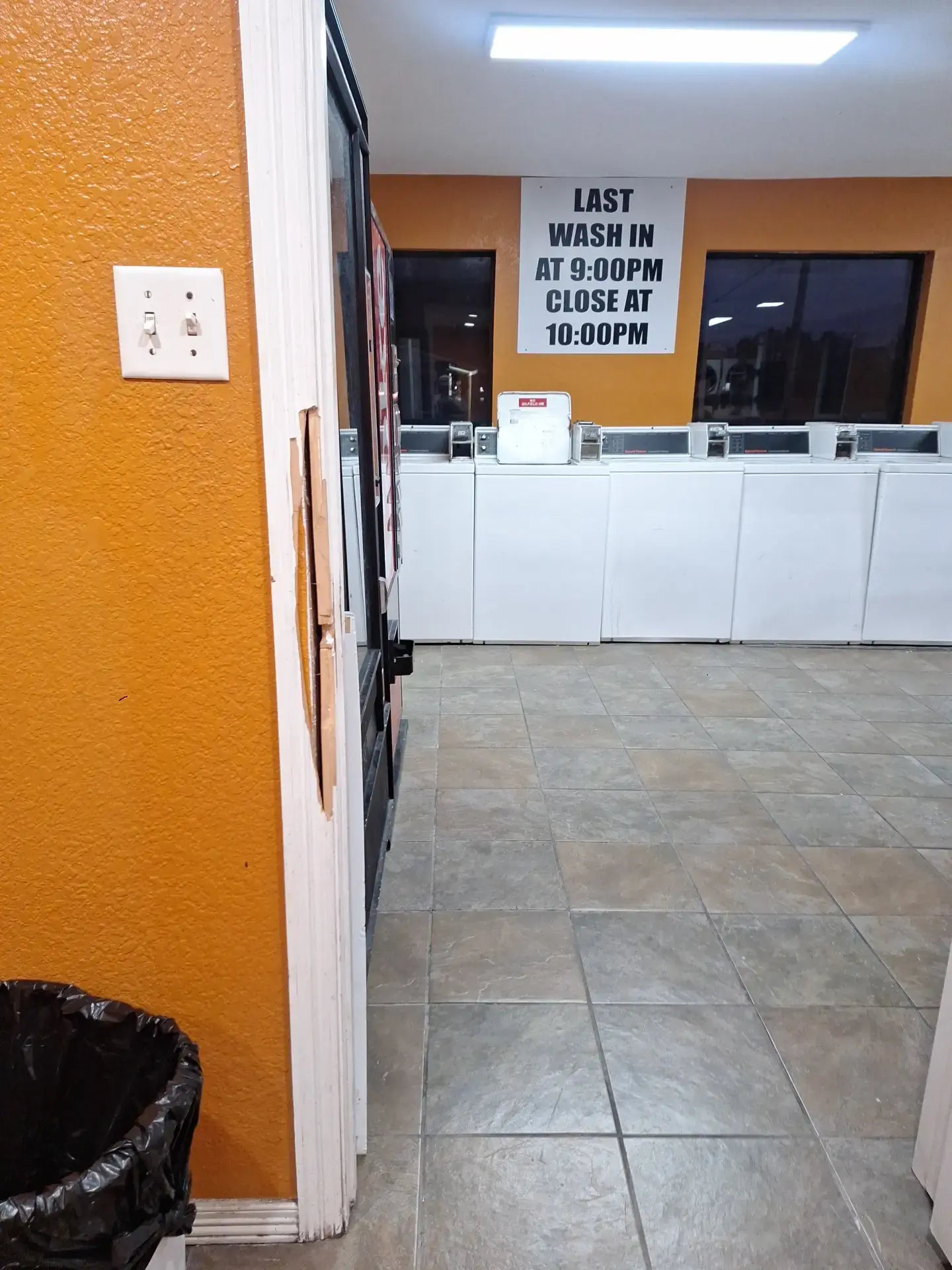 Suds Laundry - Image 2