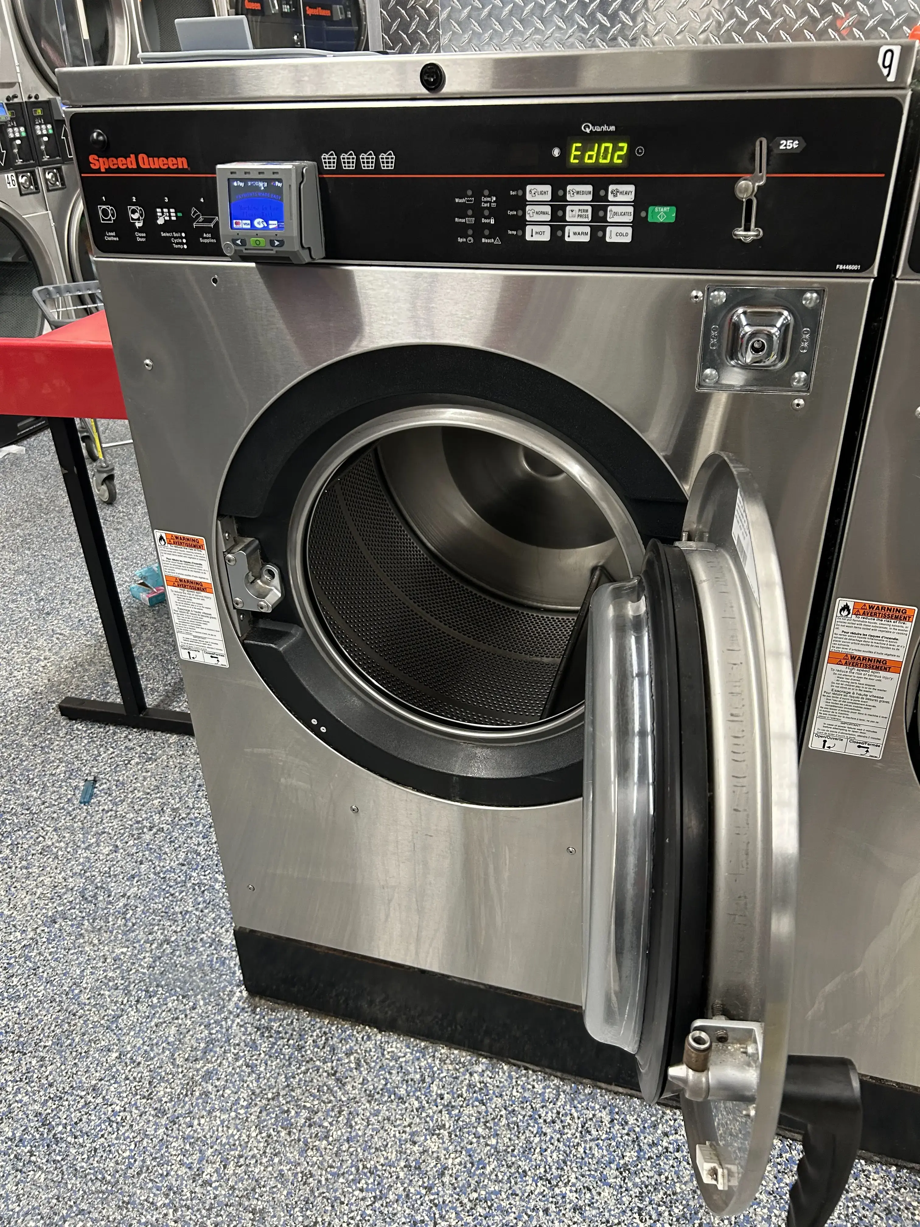 Suds laundry thumbnail 4