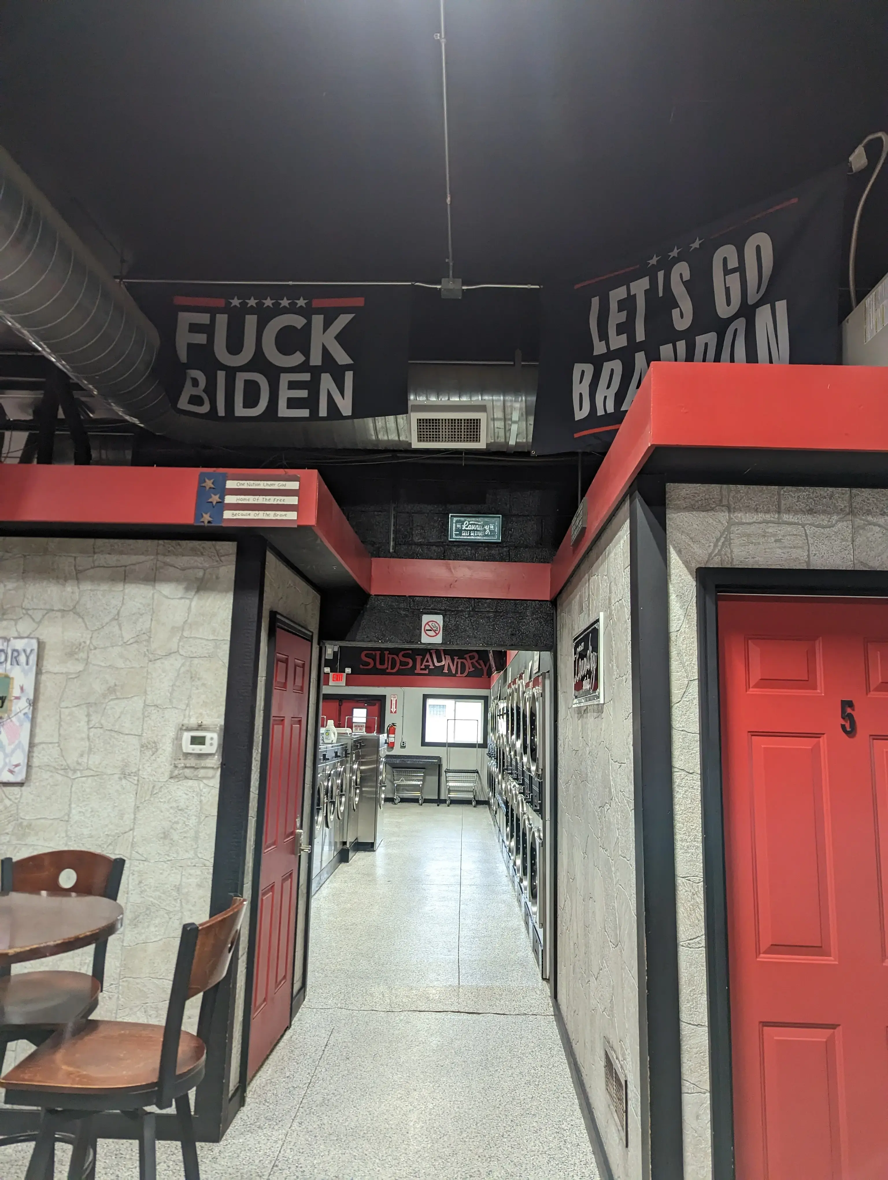 Suds Laundry - Image 15