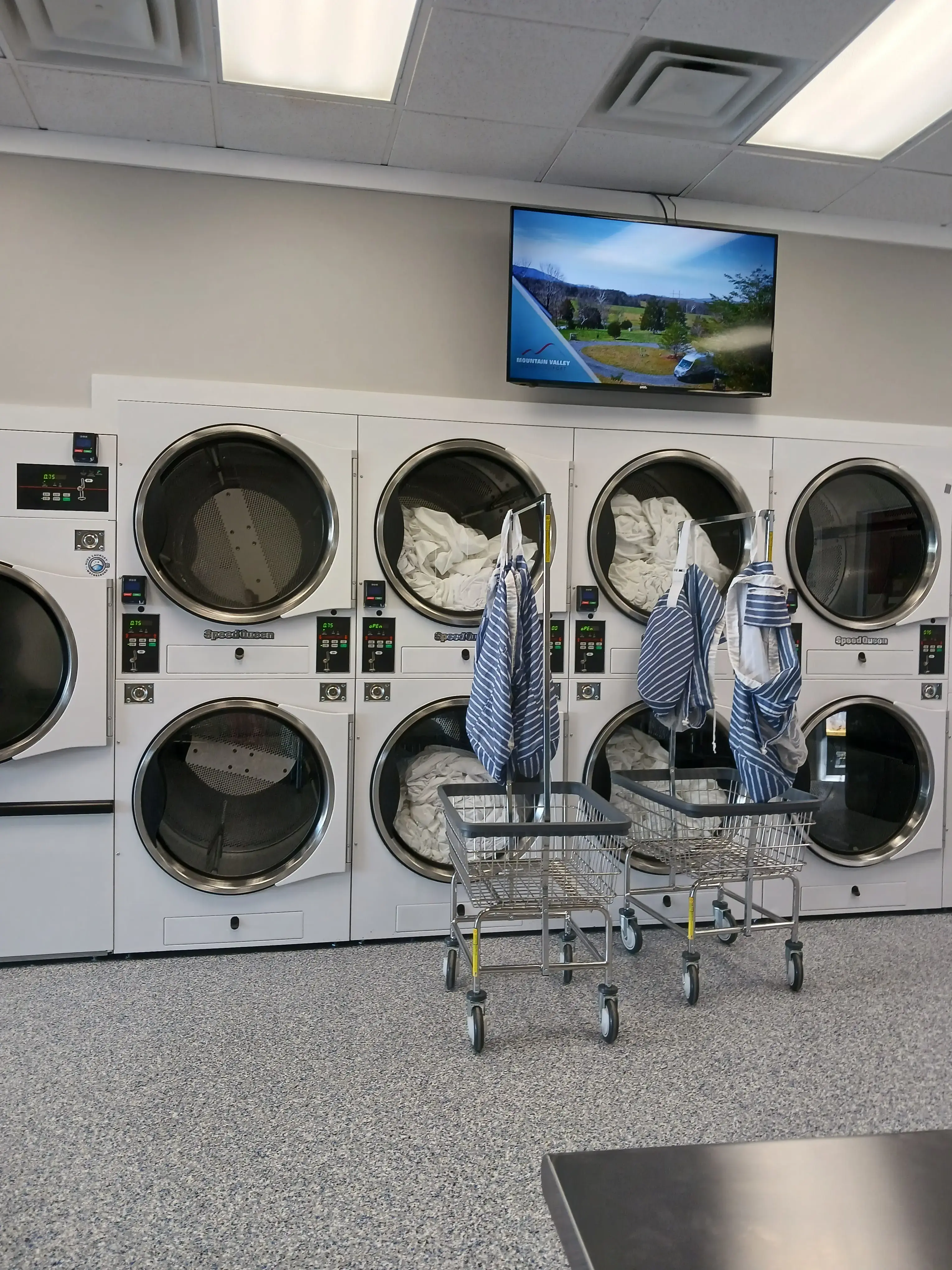 Suds Laundry - Image 18