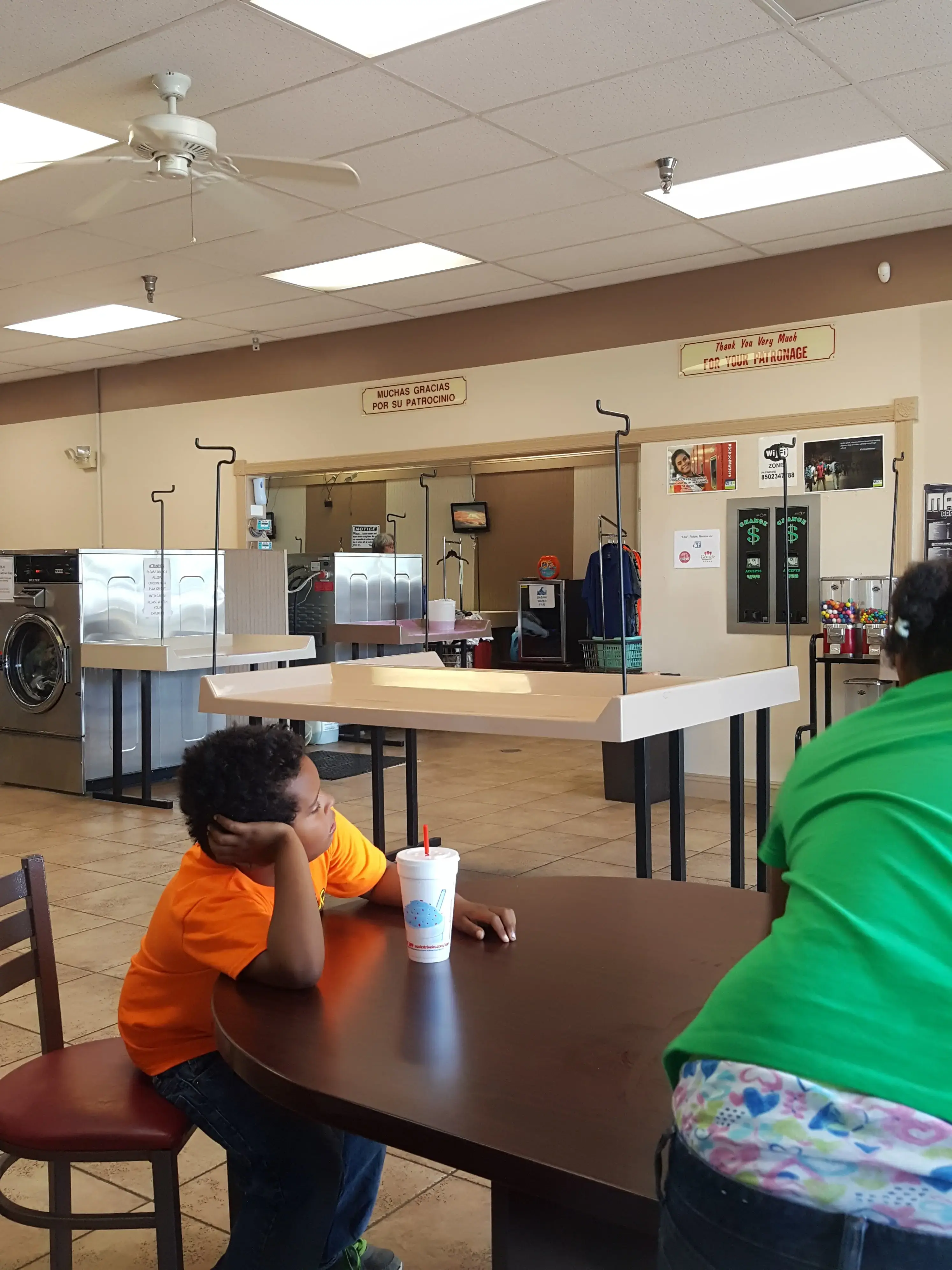 Suds N Duds Coin Laundry and Dry Cleaners location