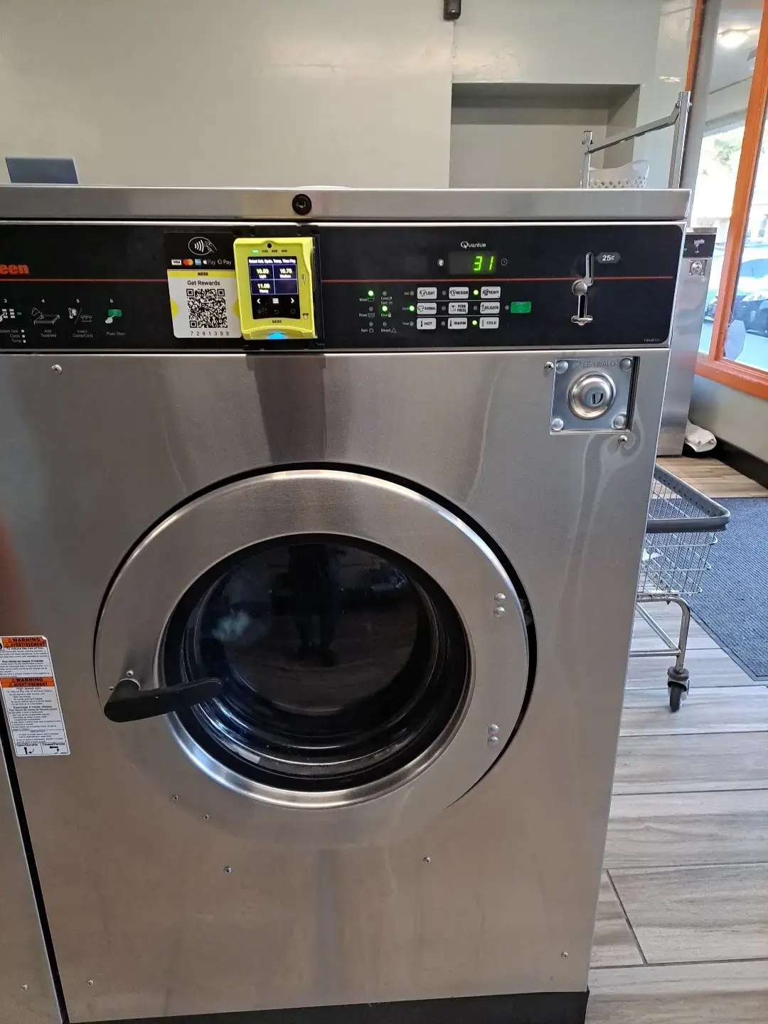 Suds N' Duds Laundromat - Image 3