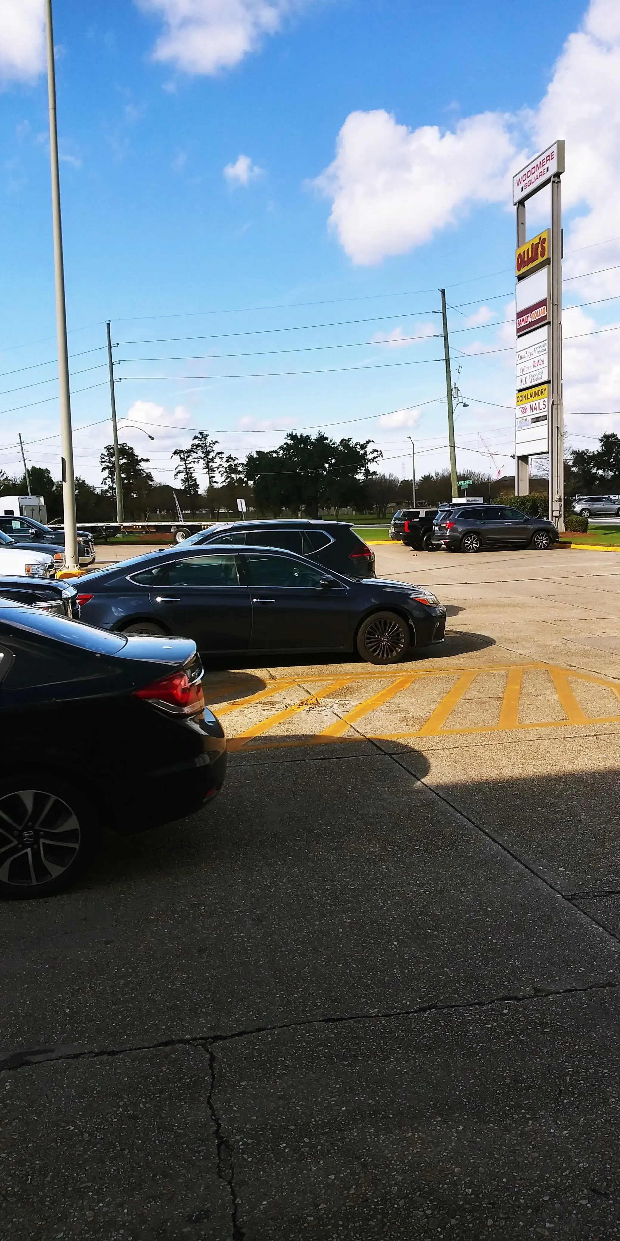 SUDS N TUBS LAUNDRY - Image 20