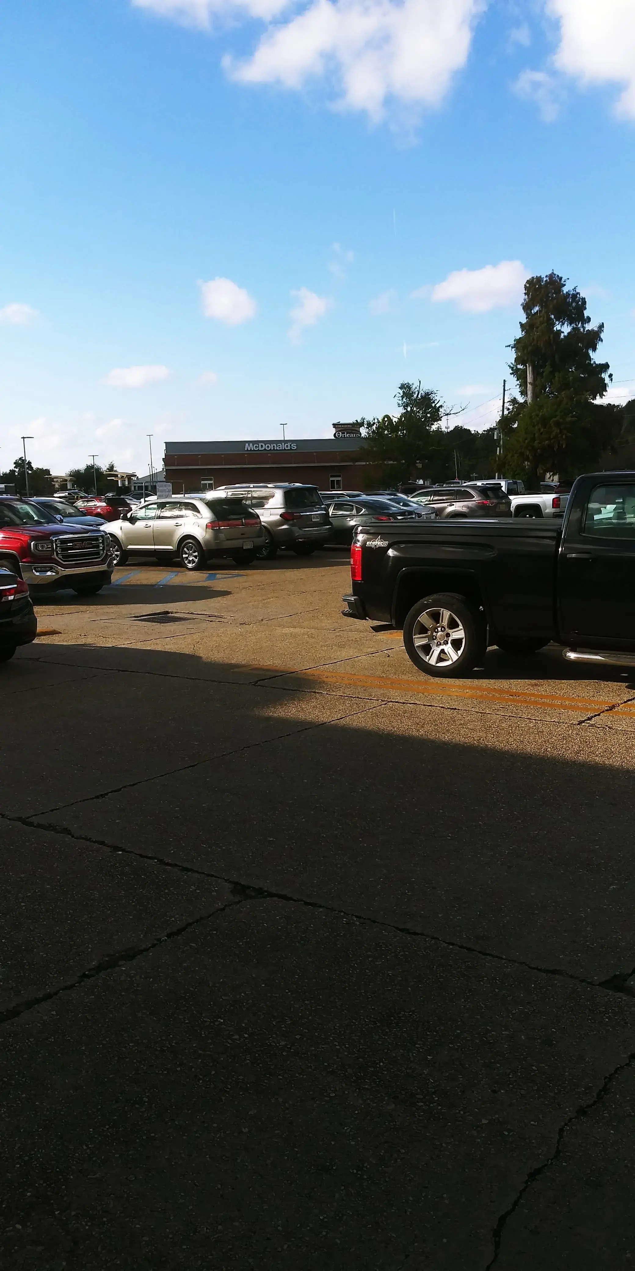 SUDS N TUBS LAUNDRY - Image 14