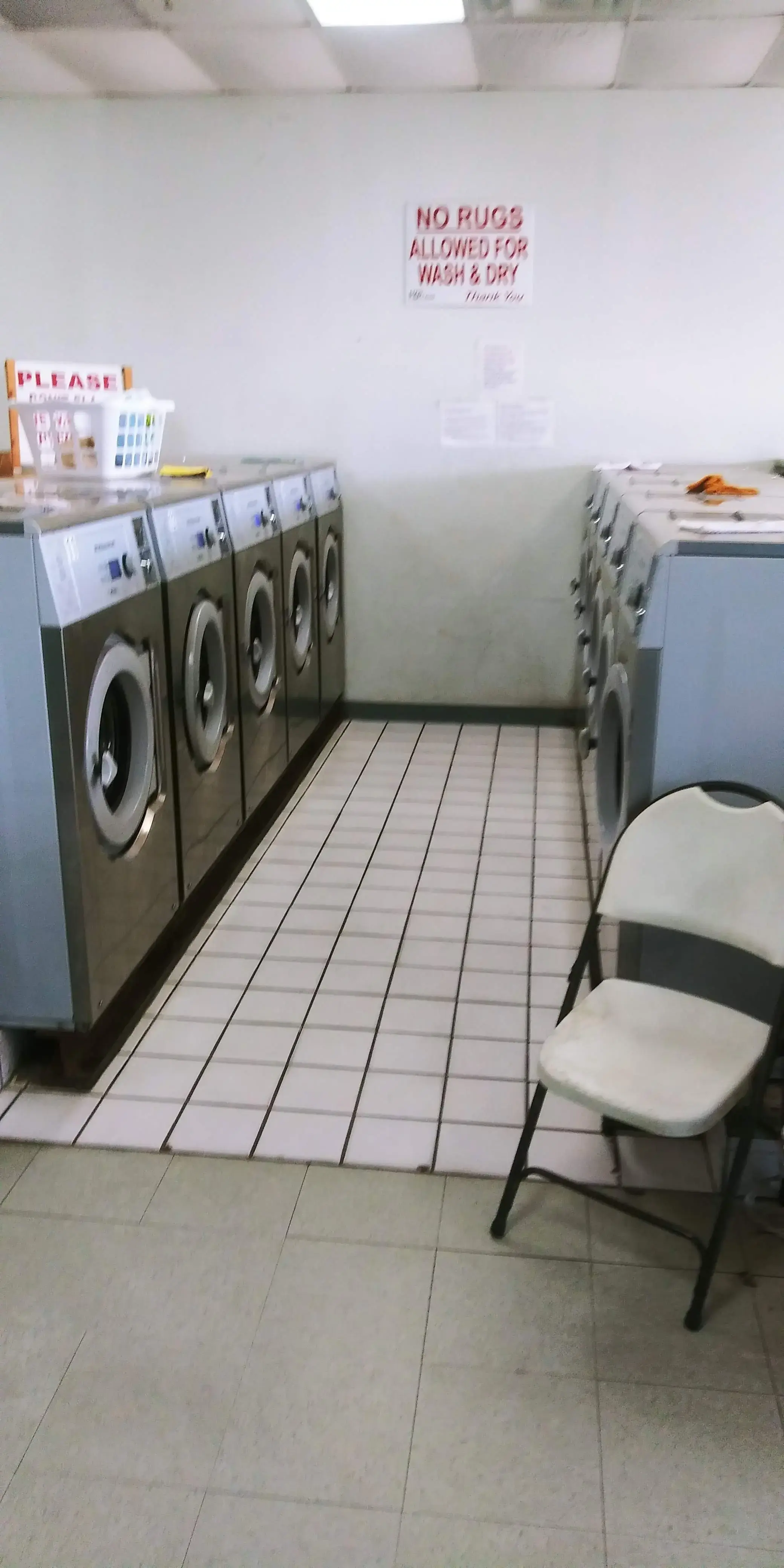 SUDS N TUBS LAUNDRY thumbnail 18