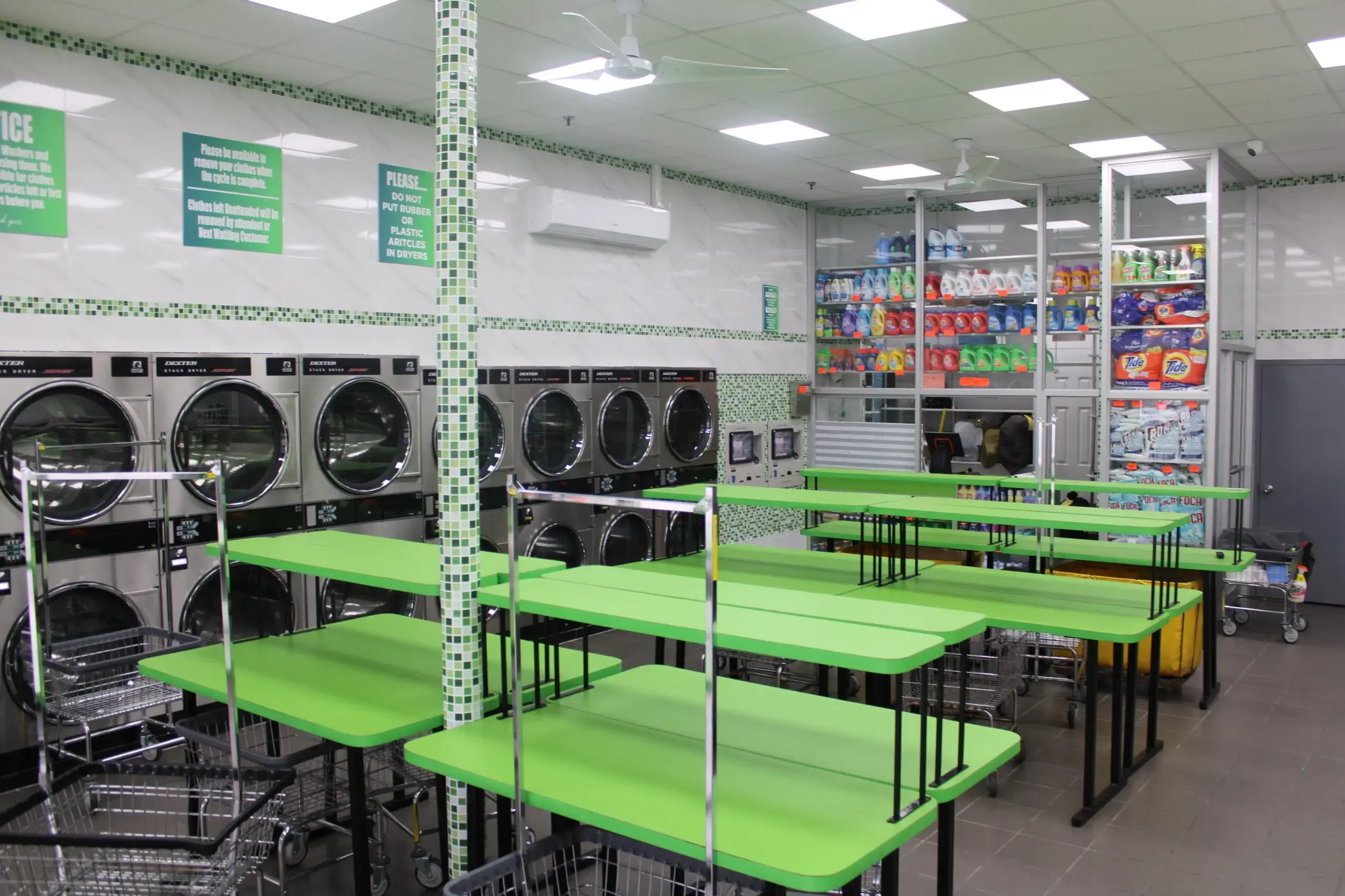 Suds on Farmers Laundromat thumbnail 9