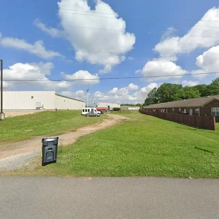 Suds R-Us - North Childersburg - Image 1