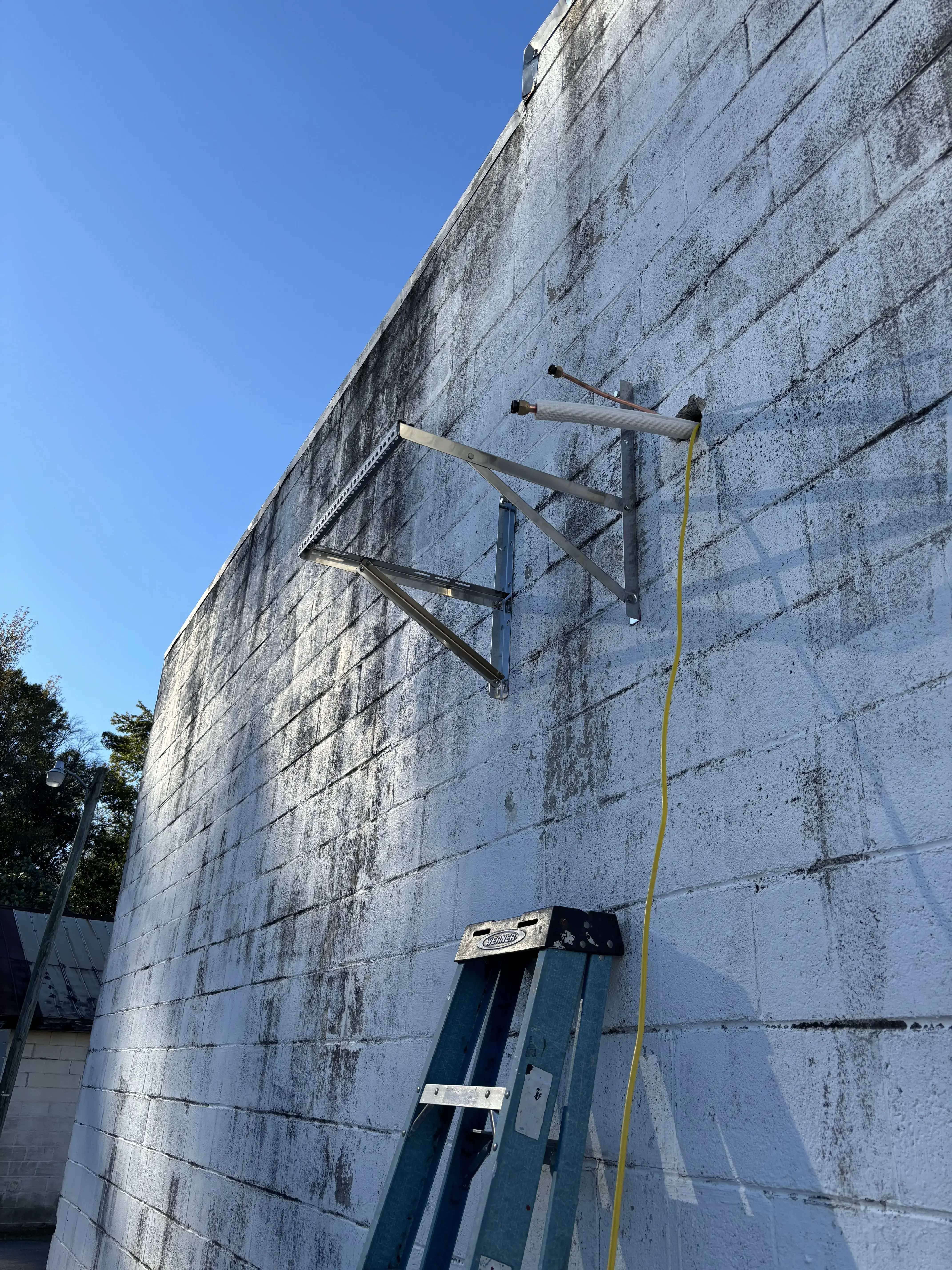 Suds R-Us thumbnail 1