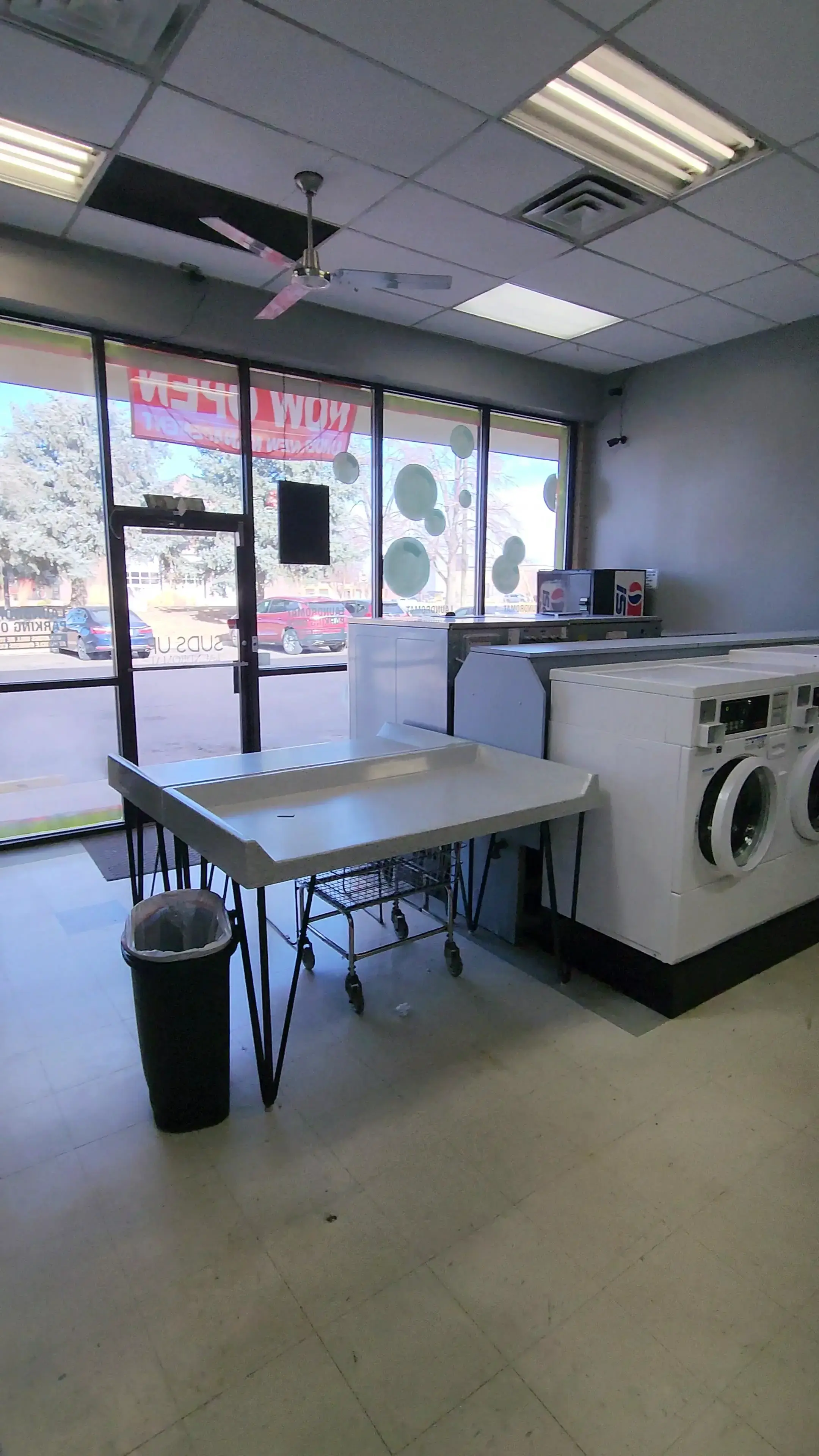 Suds Up Laundromat thumbnail 3