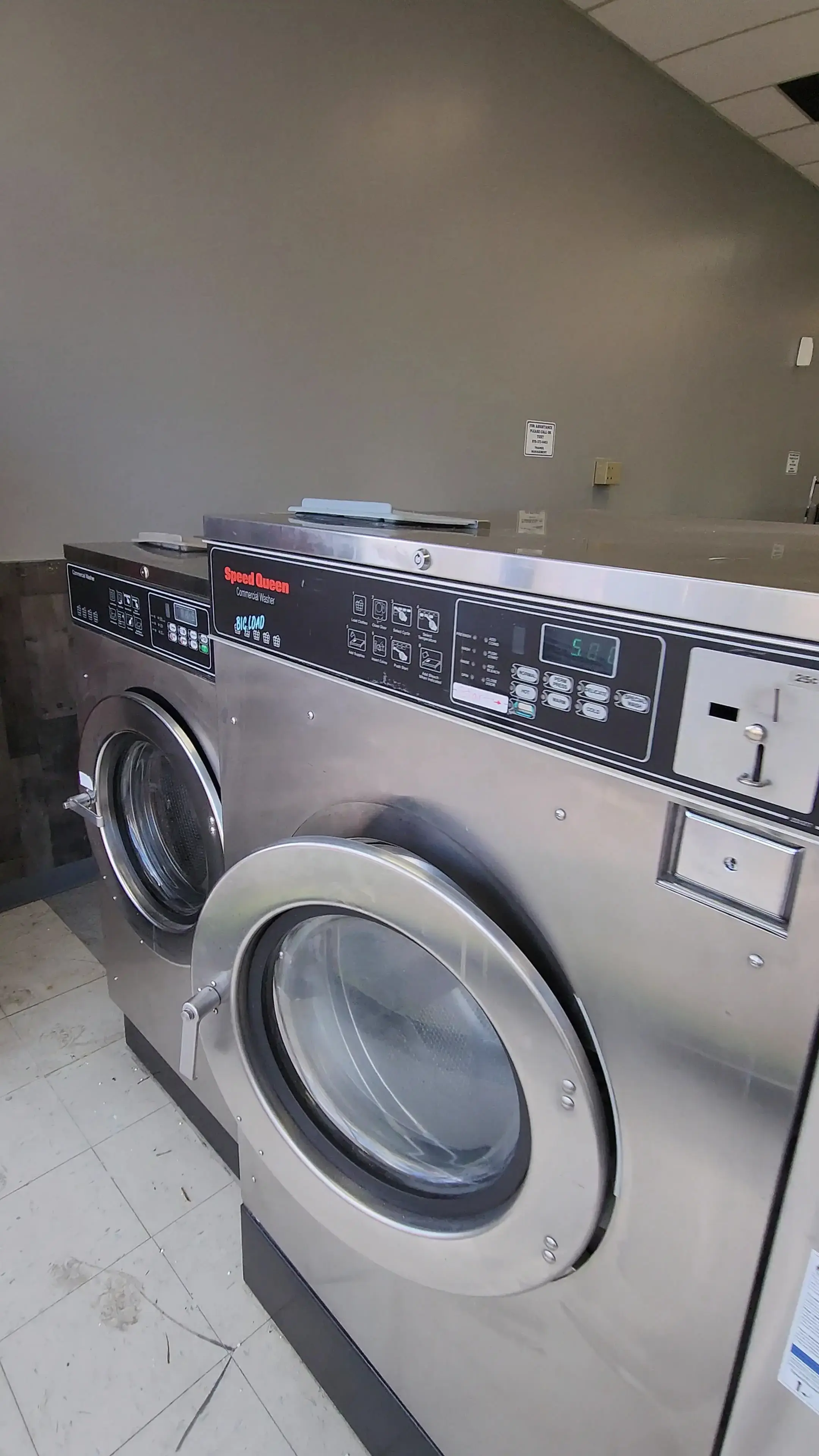 Suds Up Laundromat - Image 13