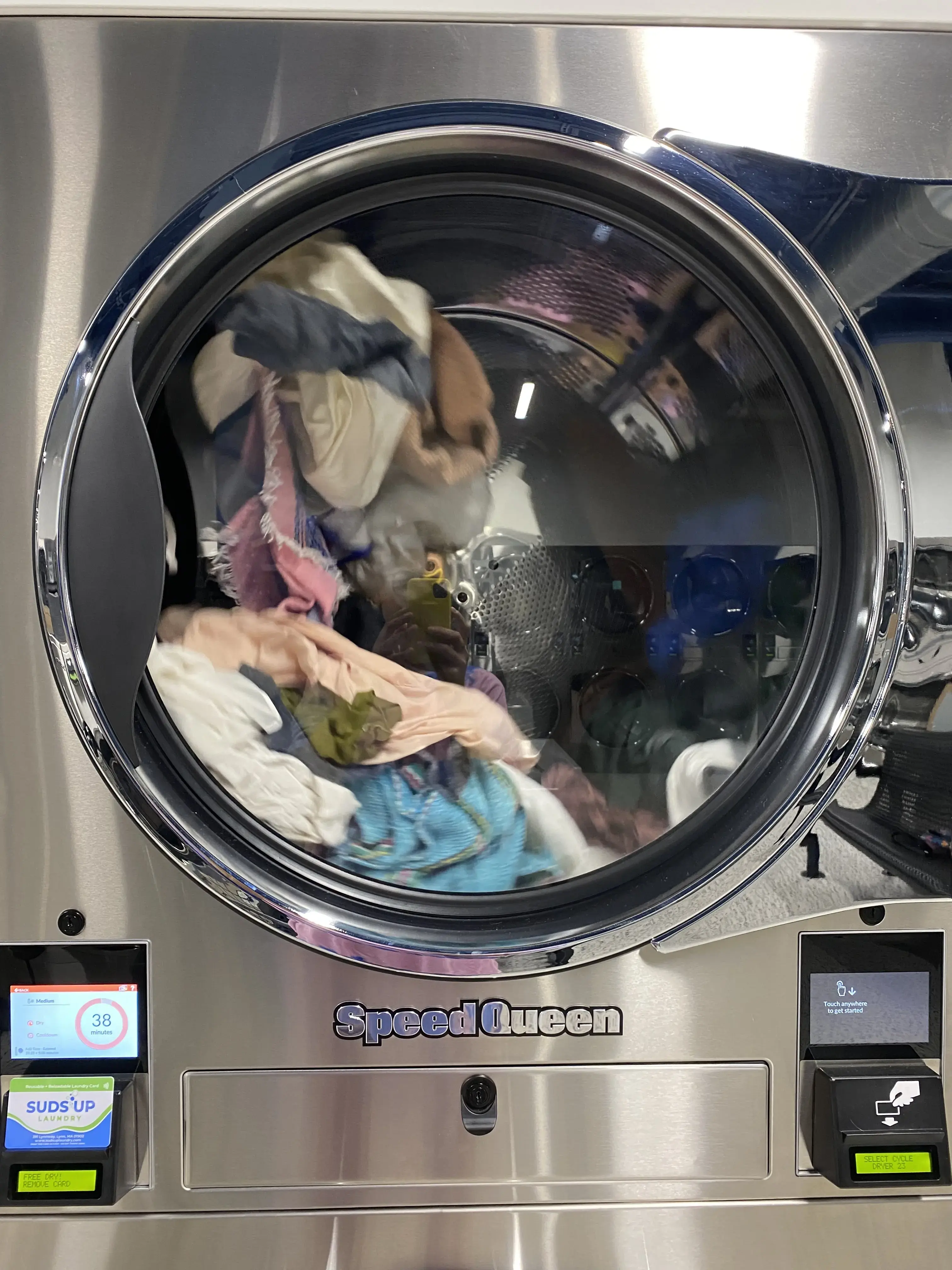 Suds Up Laundry - Image 11
