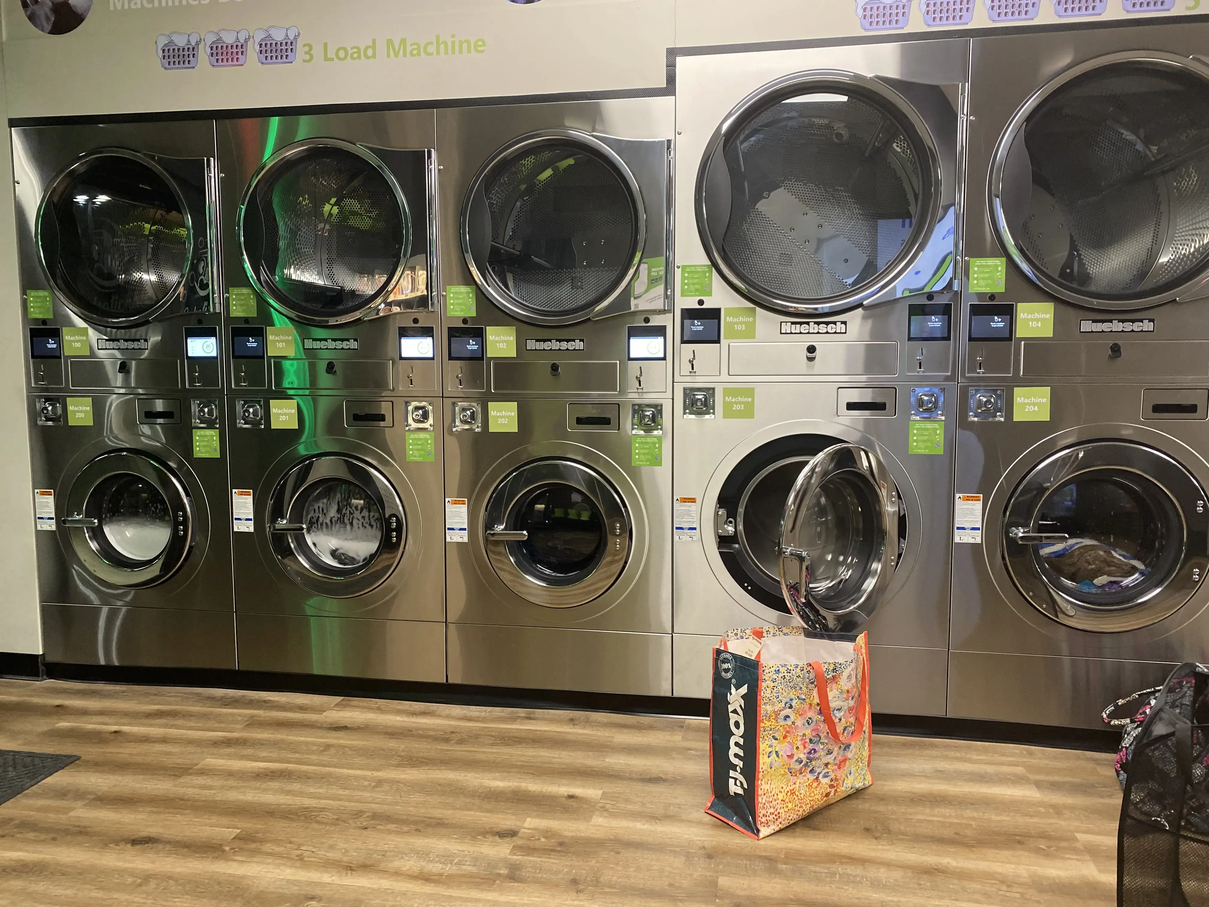 Sudsational Laundromat - Image 15