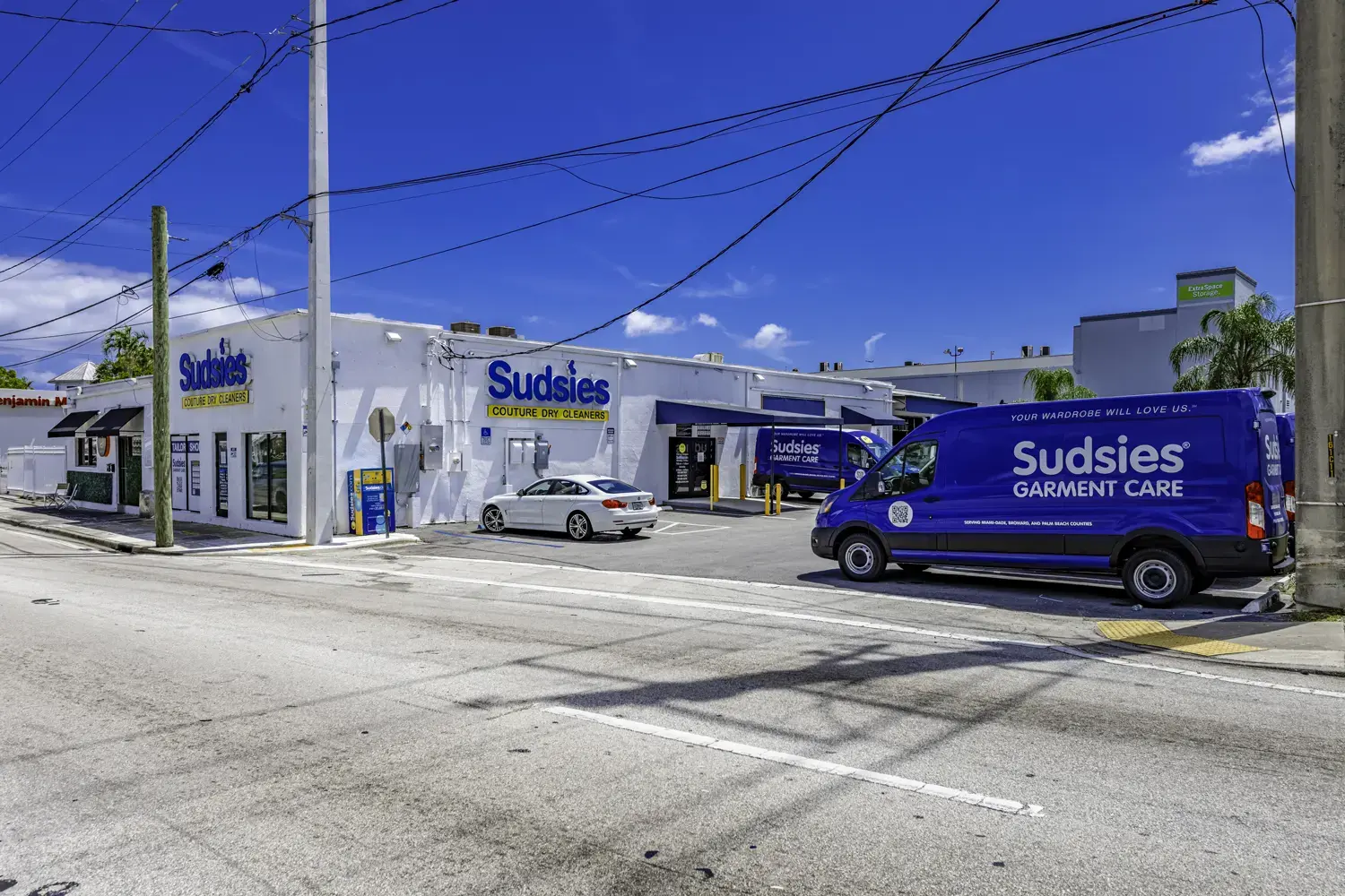 Sudsies Dry Cleaners Davie - Image 2