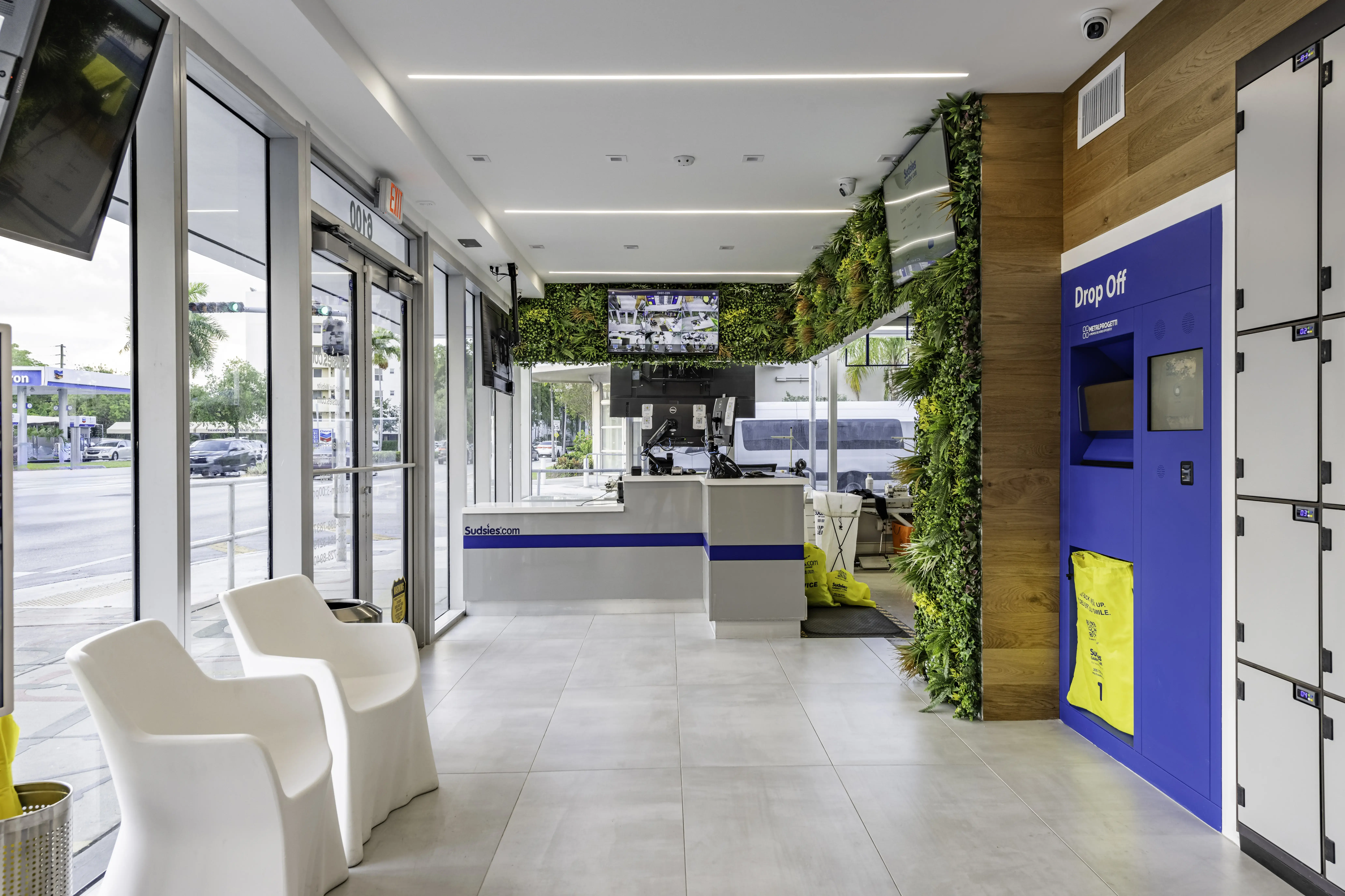 Sudsies Dry Cleaners Design District - Image 3