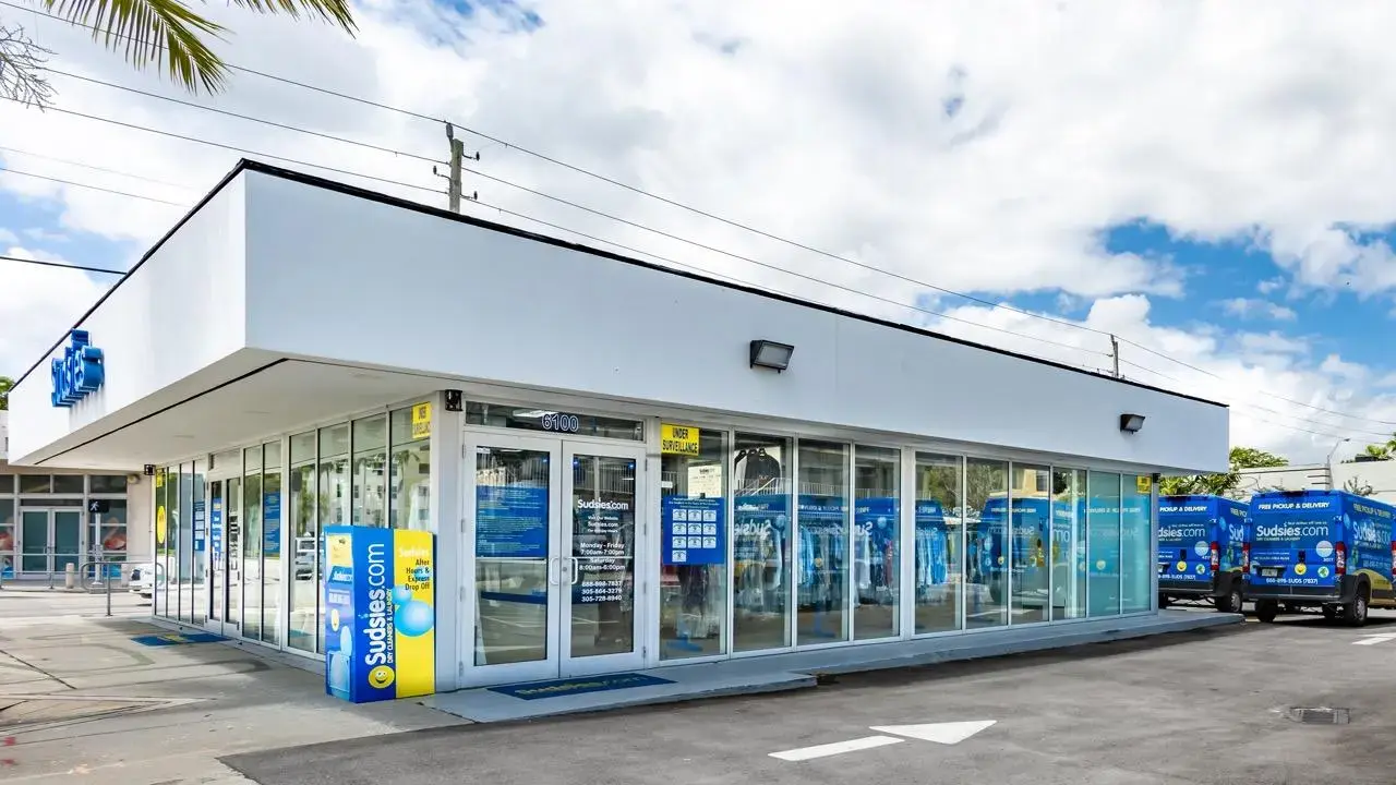 Sudsies Dry Cleaners Design District - Image 1