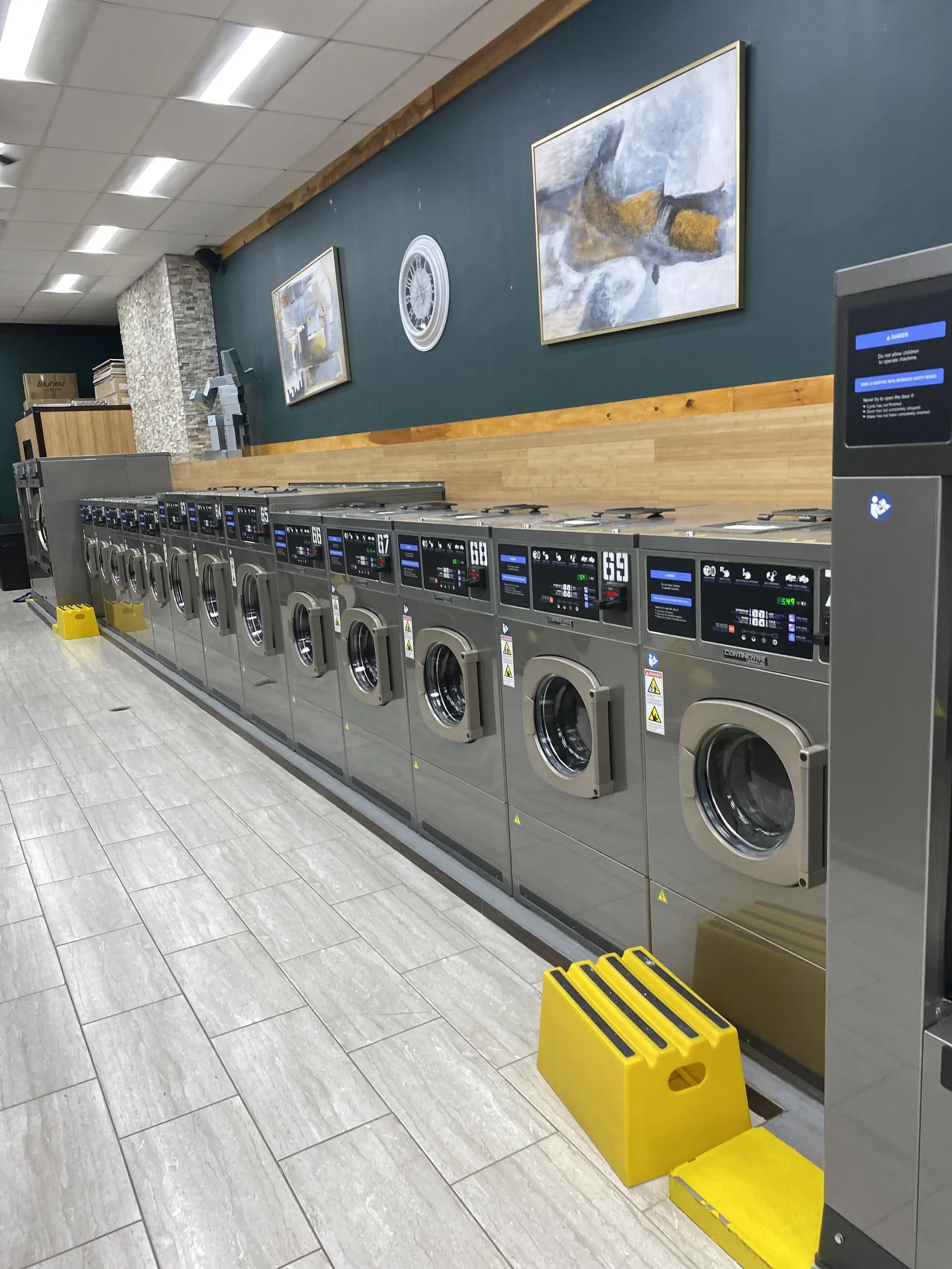 SudsMore Laundromat Alexandria thumbnail 15