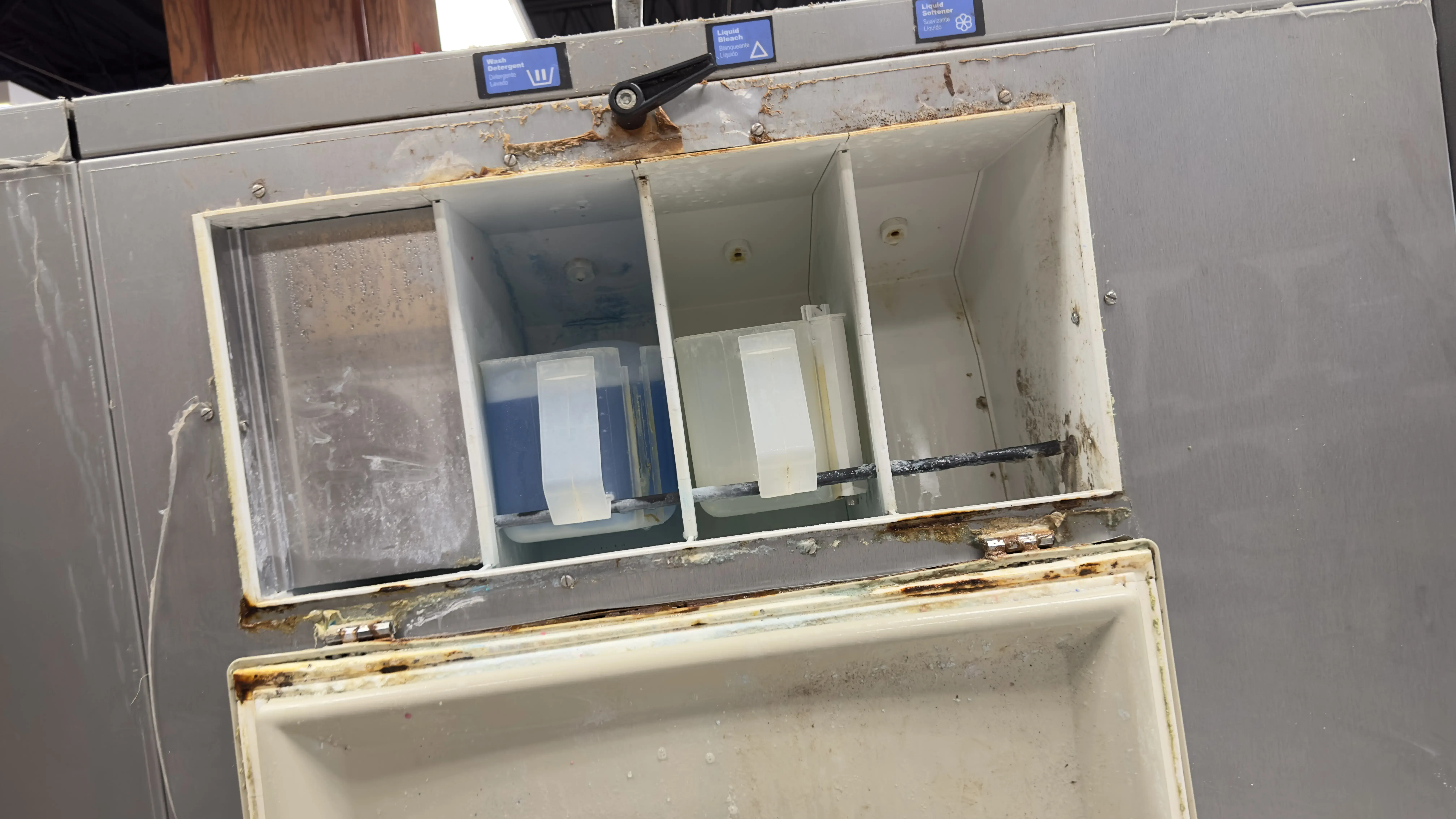 SudsMore Wash & Fold - Image 2