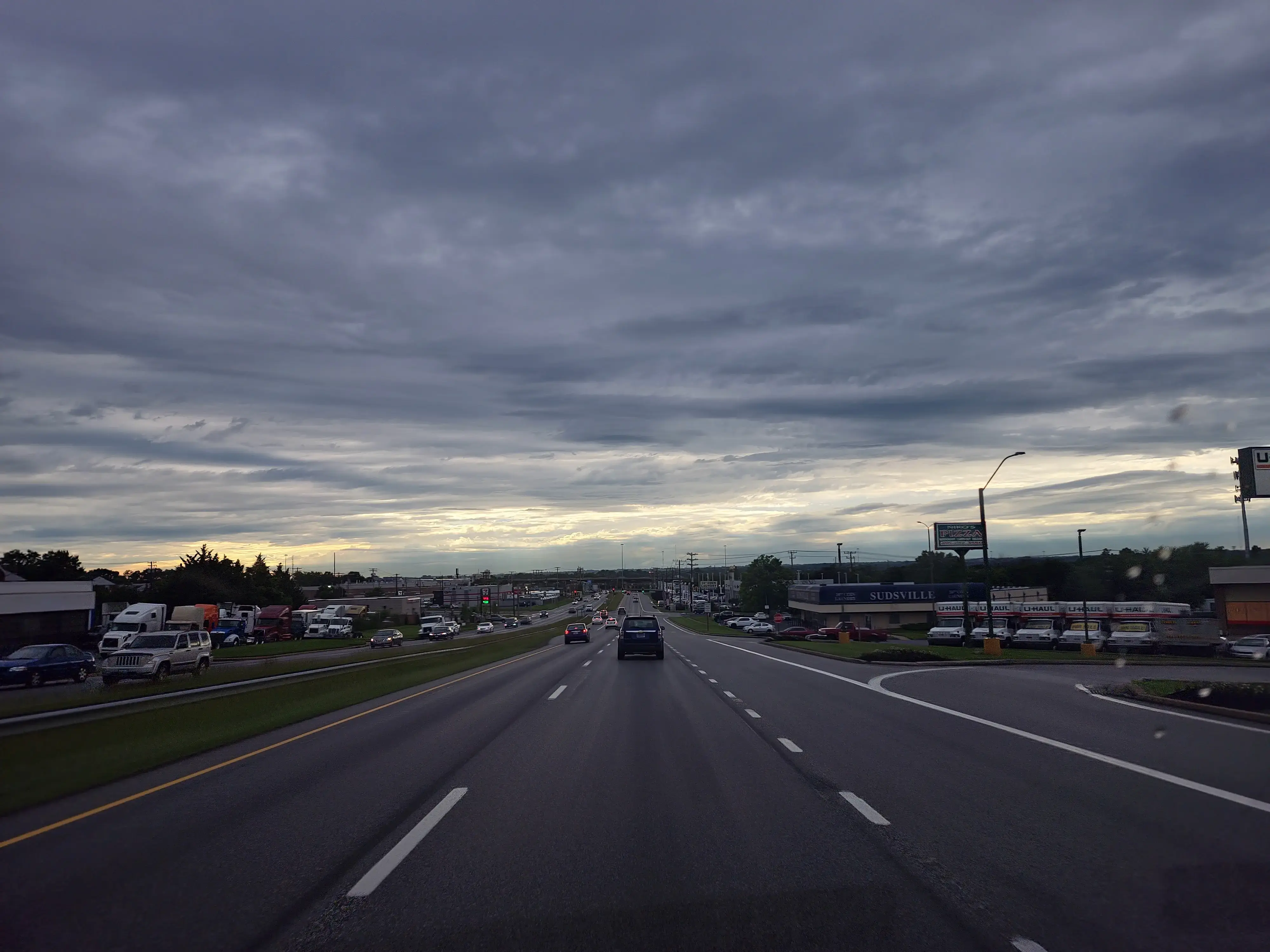 Sudsville Laundry - Image 9