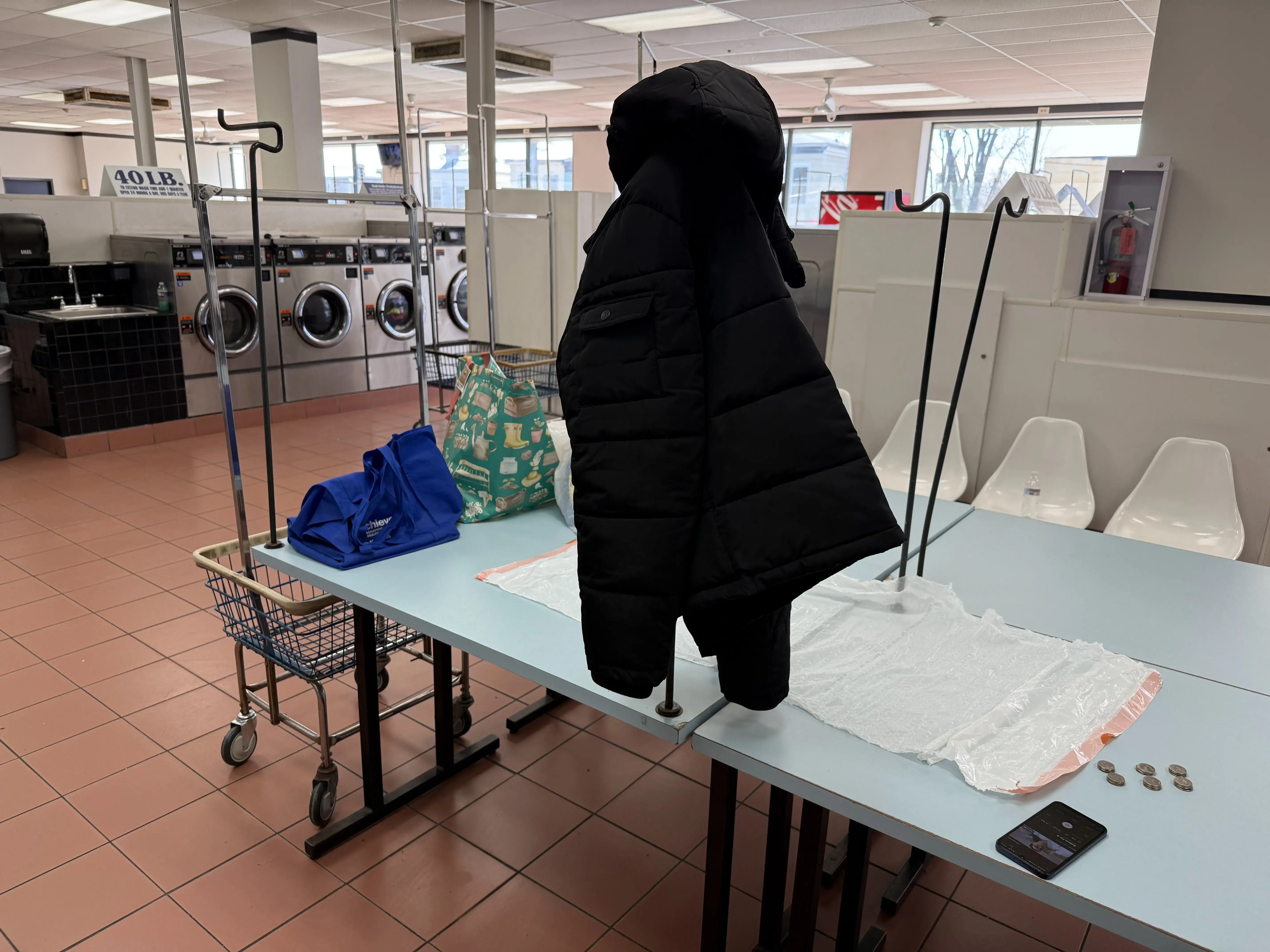 Sudsville Laundry thumbnail 4