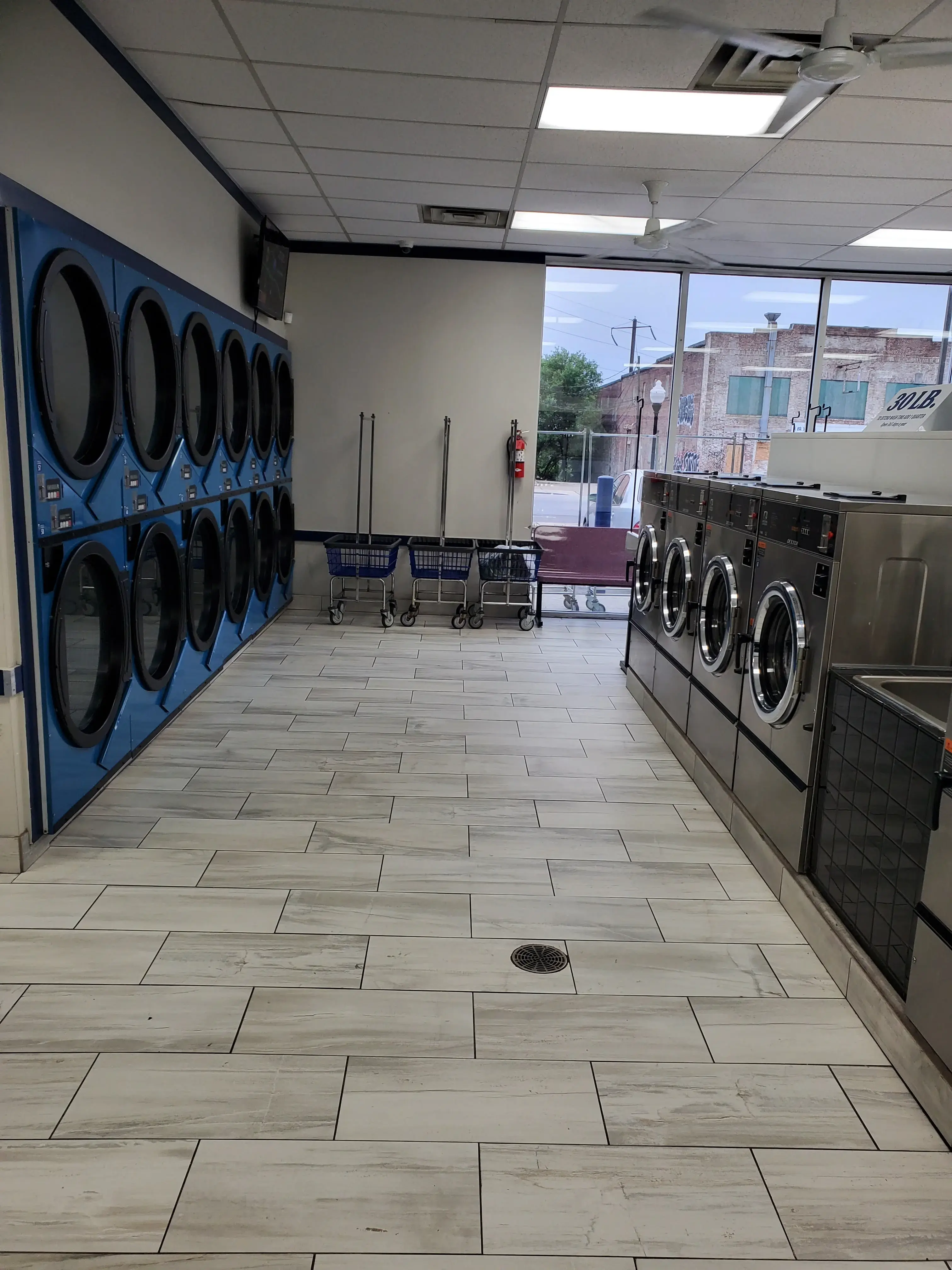 Sudsville Laundry - Image 5