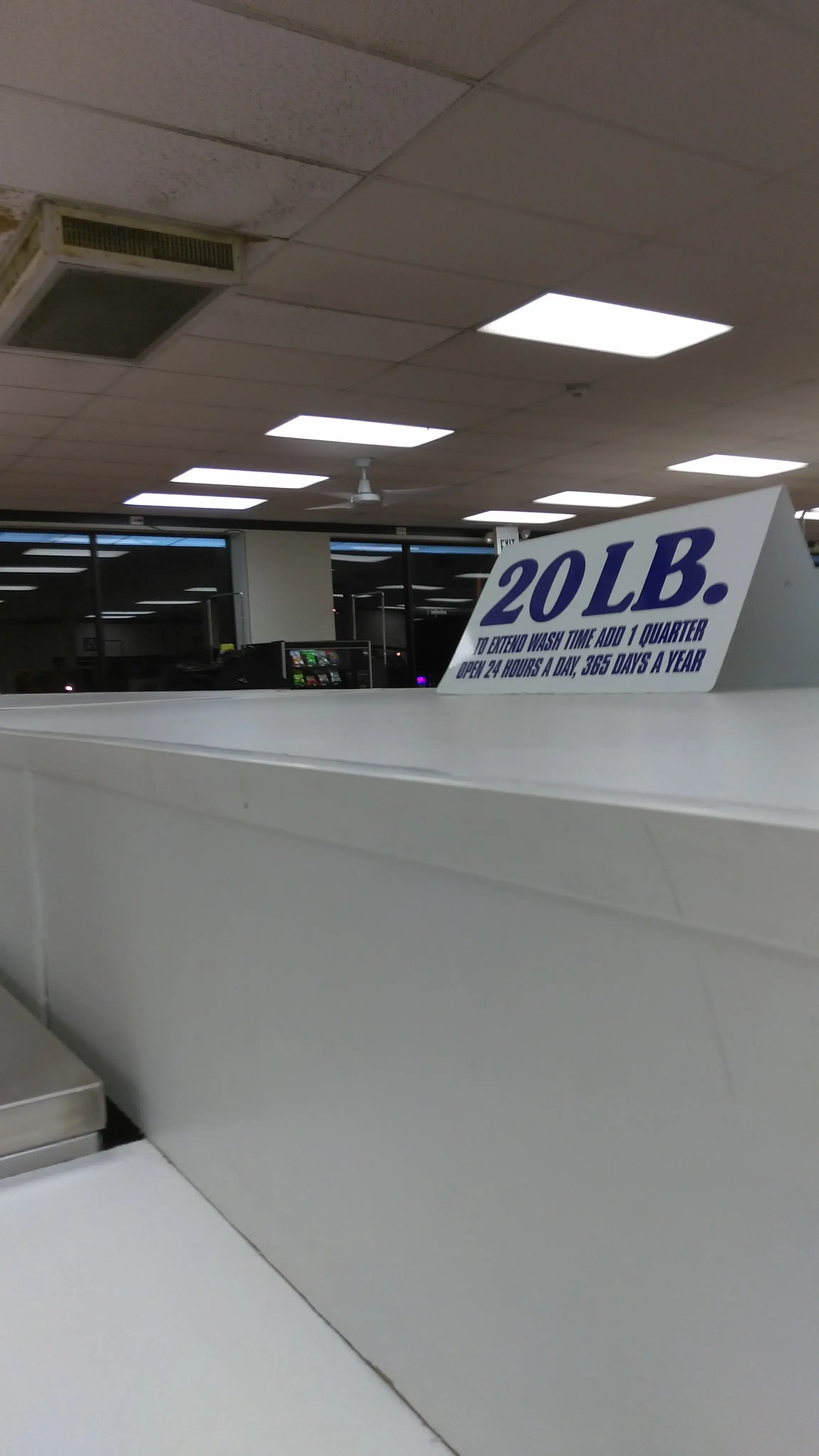 Sudsville Laundry thumbnail 10