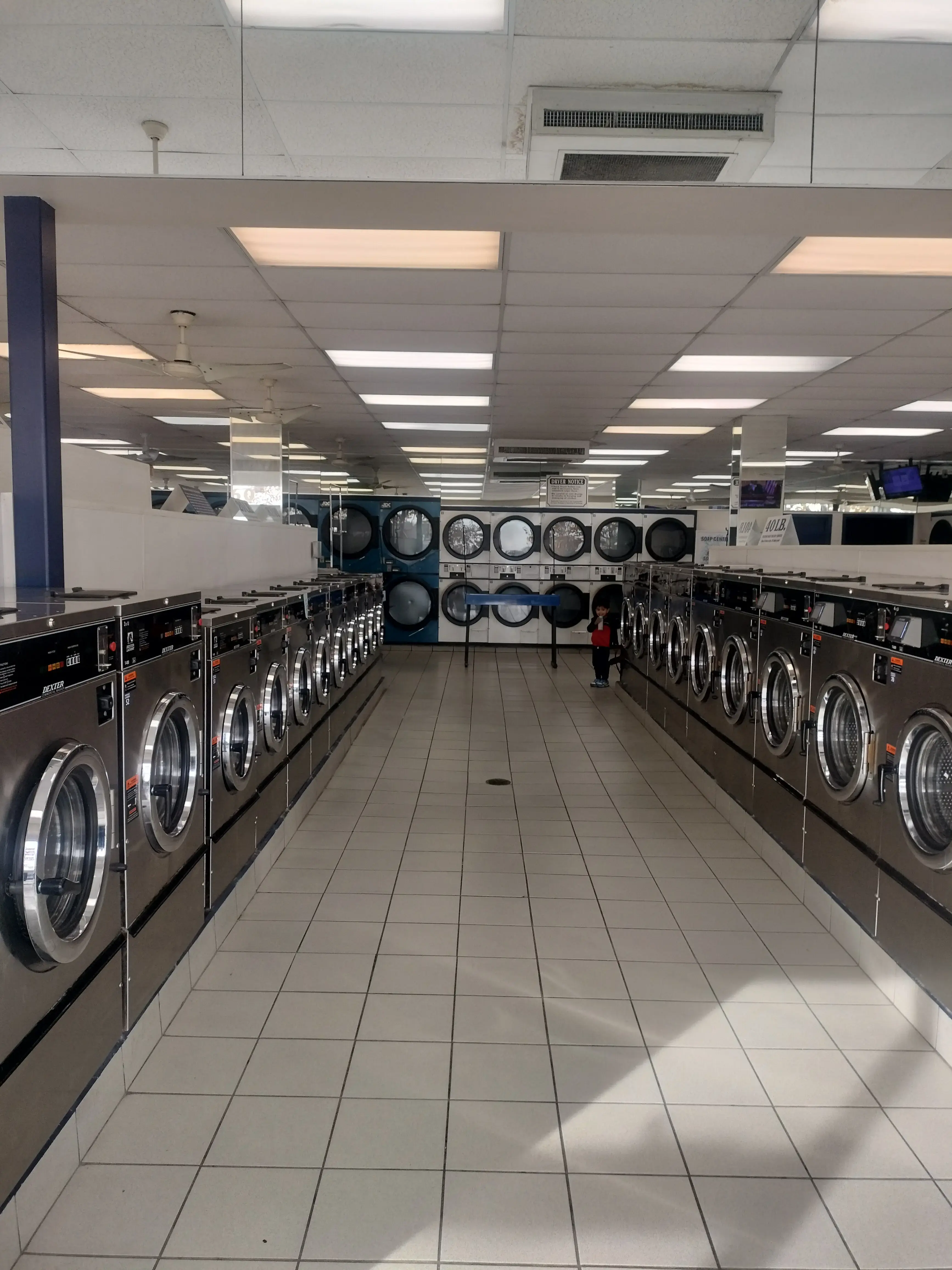 Sudsville Laundry Inc thumbnail 4