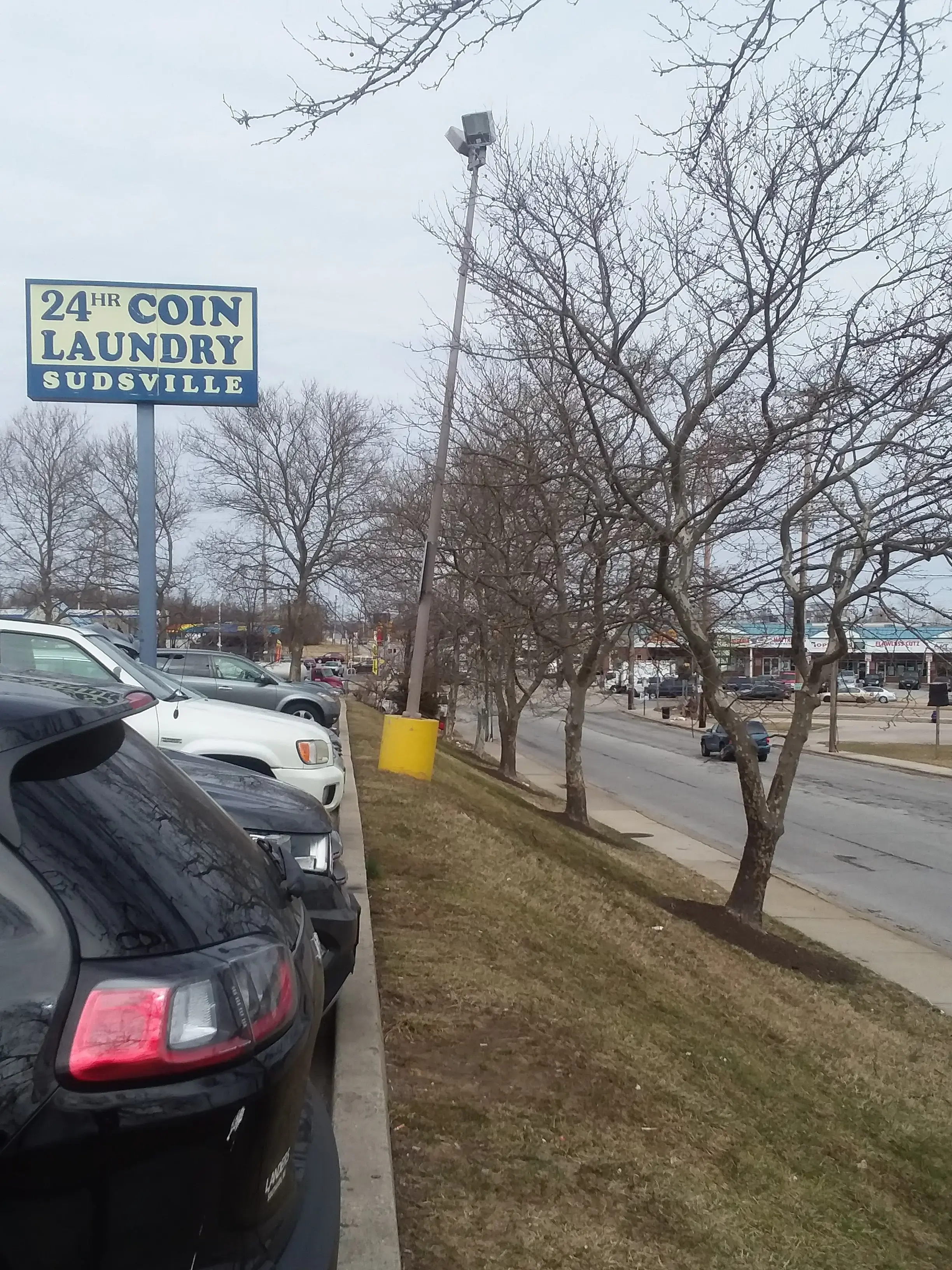 Sudsville Laundry Inc - Image 12