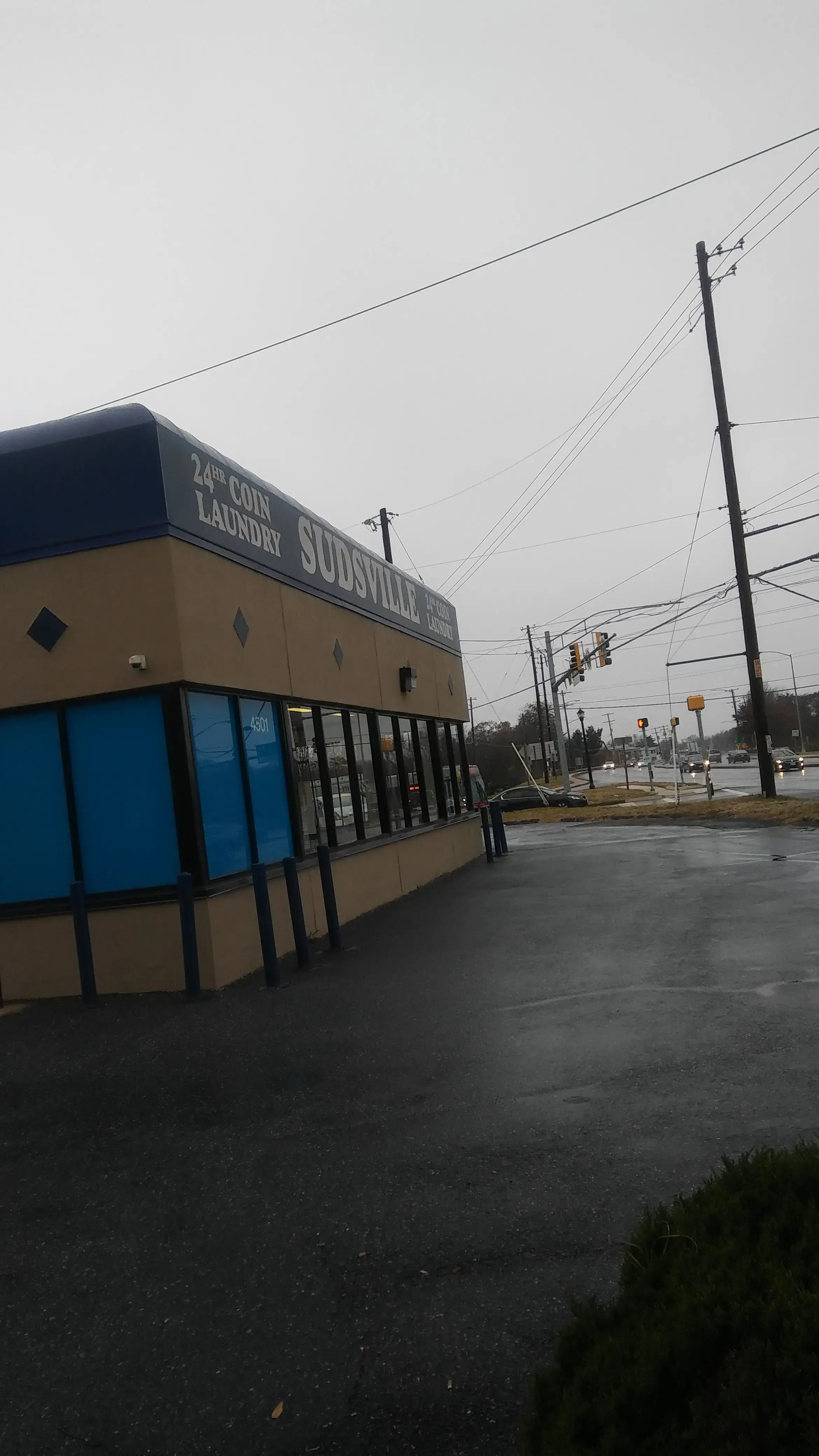 Sudsville Laundry Inc thumbnail 19