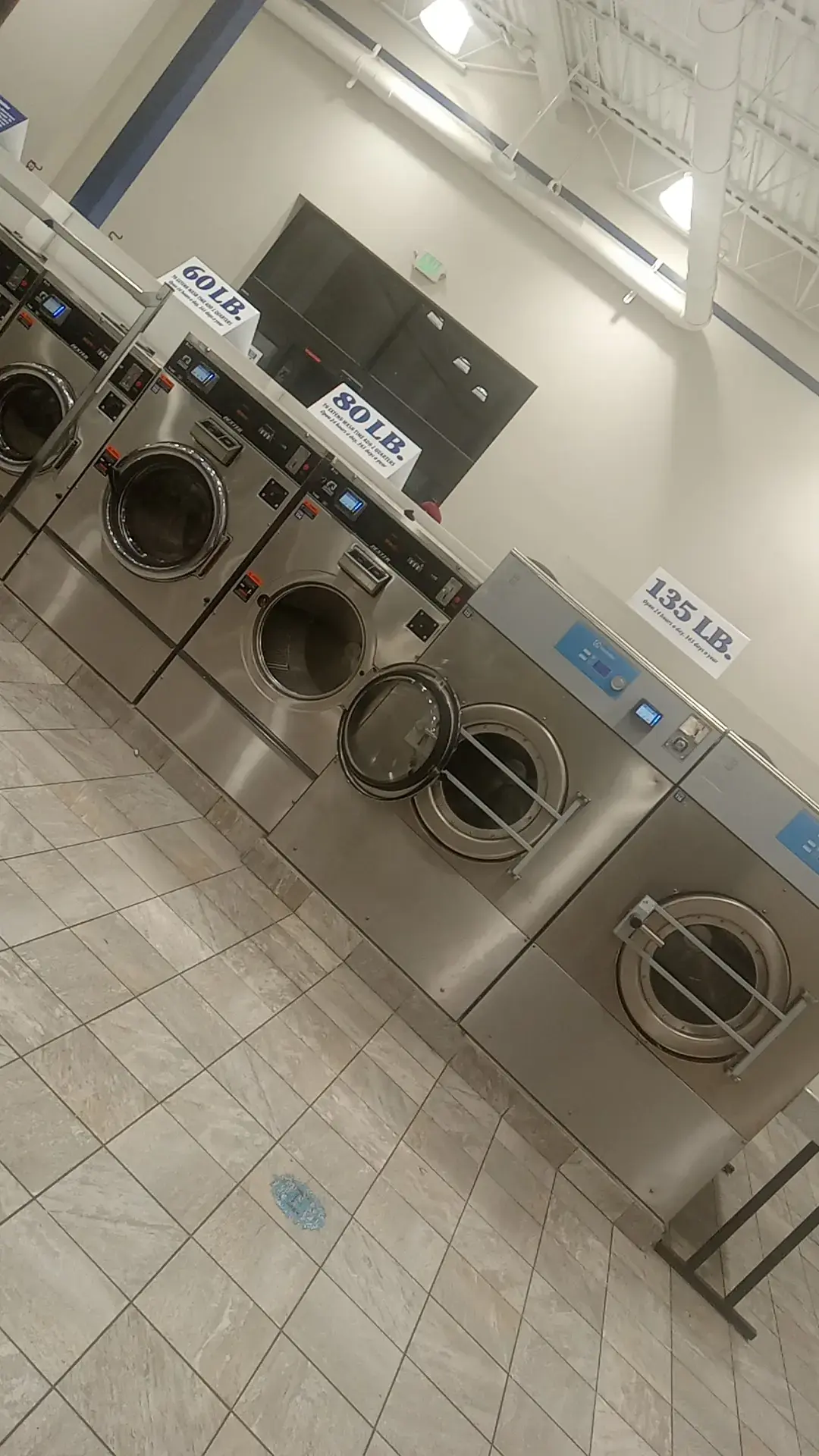 Sudsville Laundry Inc - Image 18