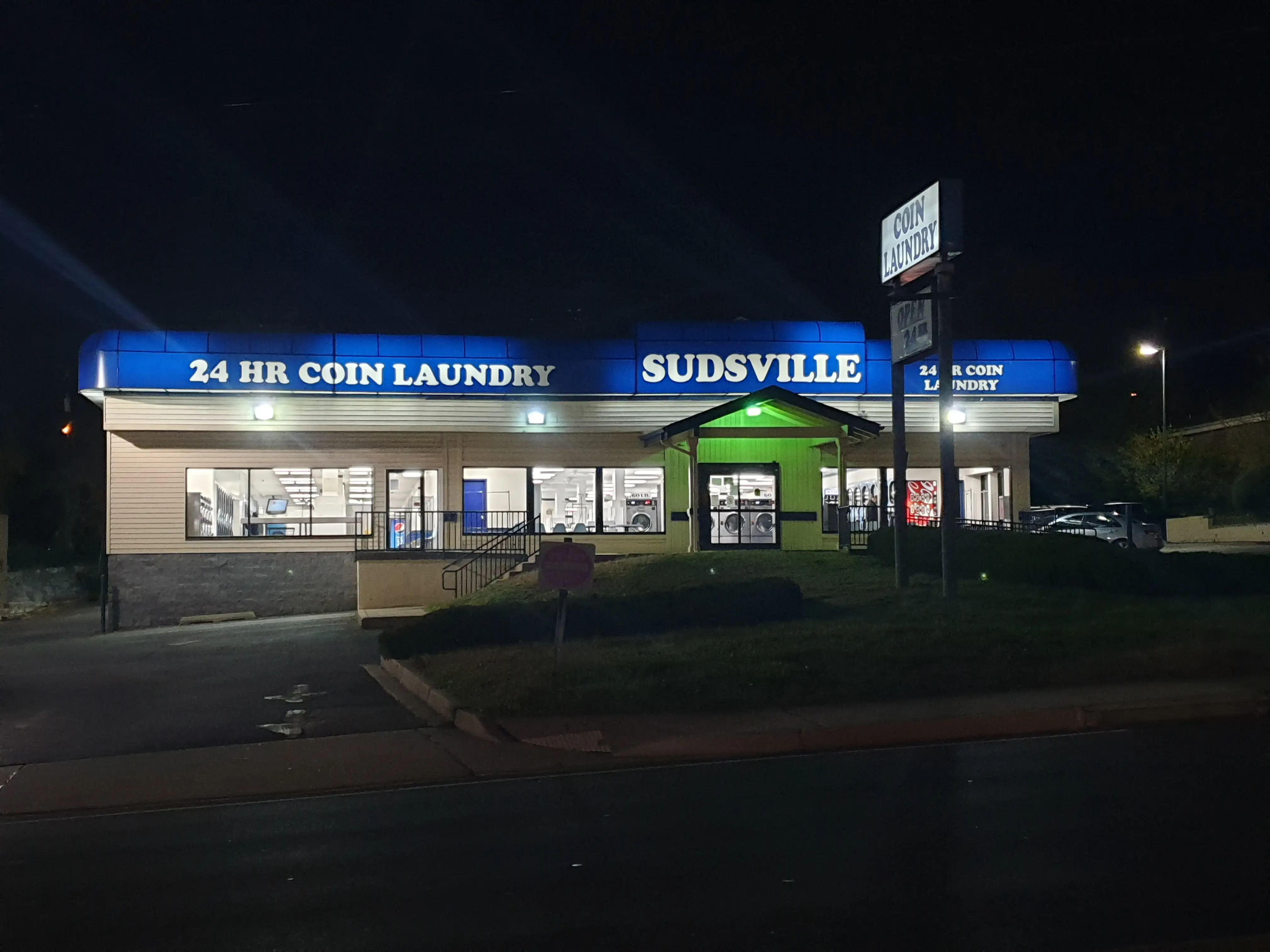 Sudsville Laundry Inc thumbnail 2