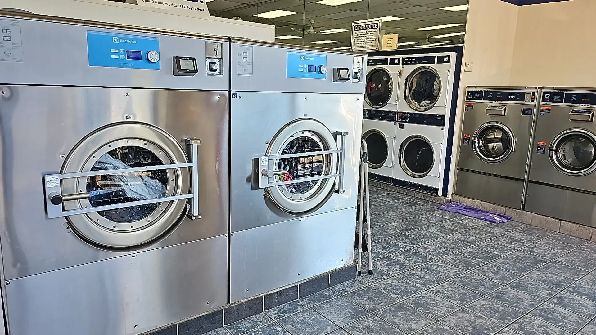 Sudsville Laundry Inc location