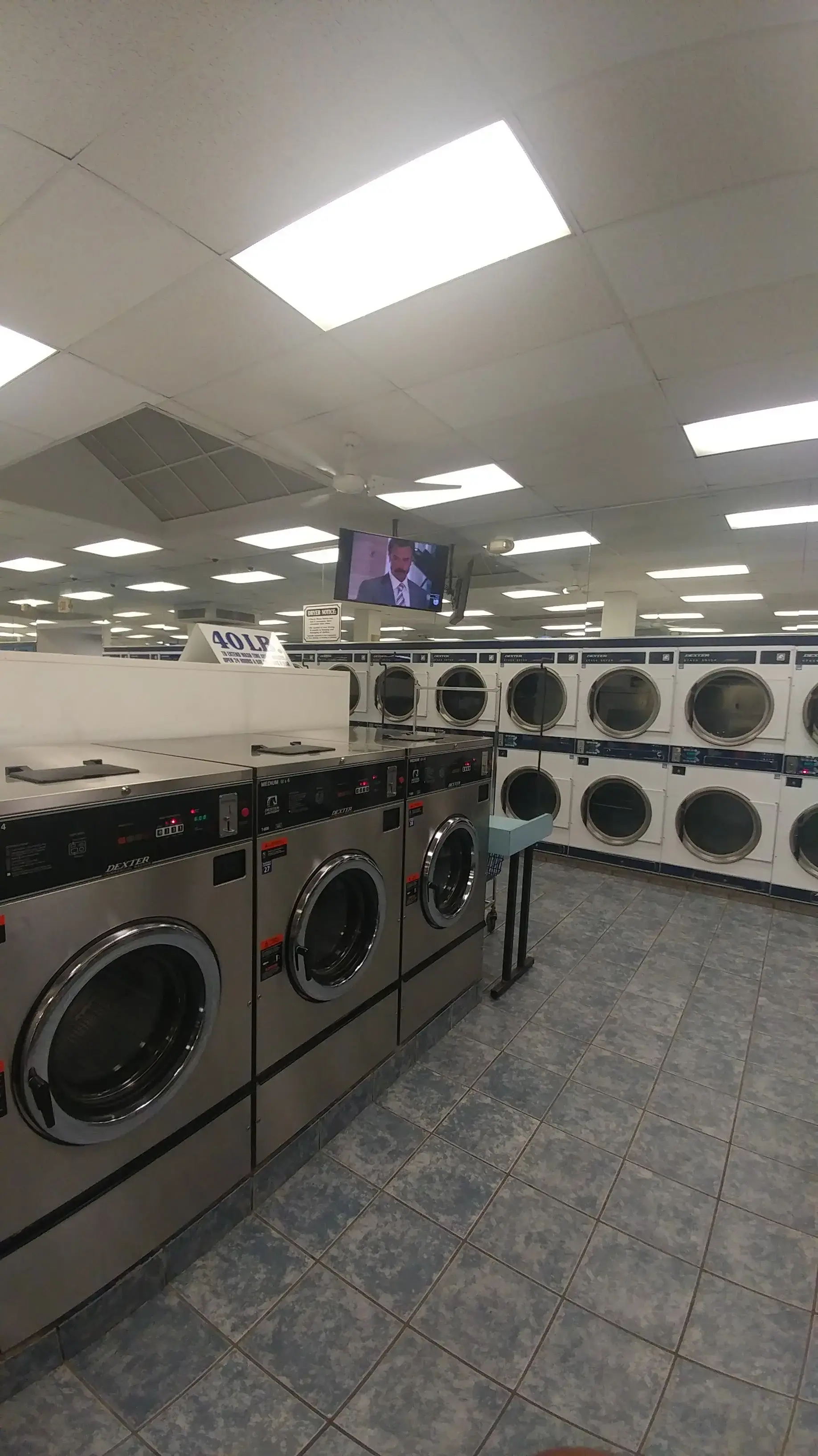 Sudsville Laundry Inc thumbnail 14