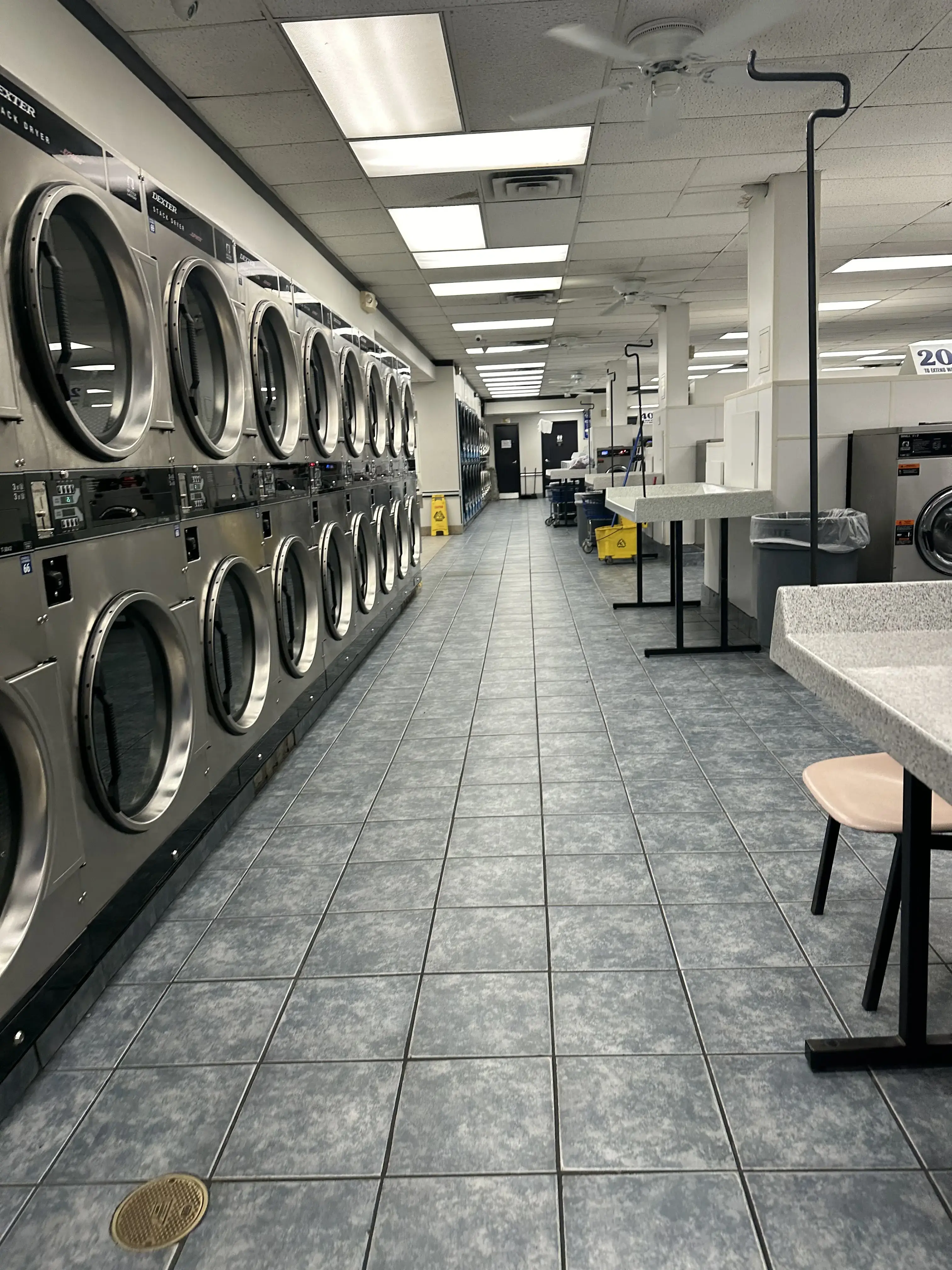 Sudsville Laundry Inc - Image 1