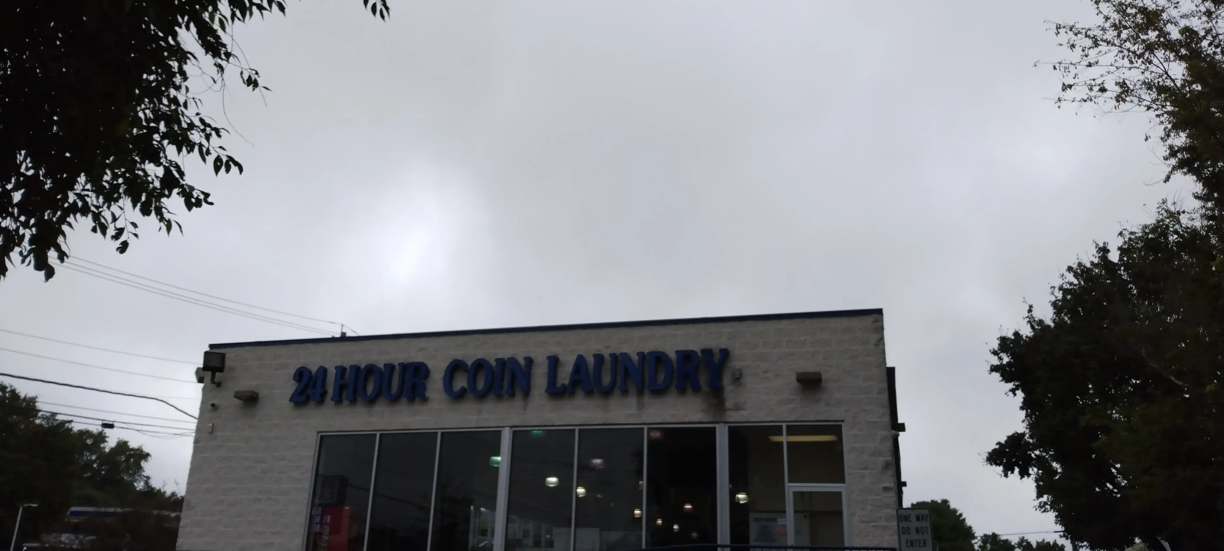 Sudsville Laundry thumbnail 15