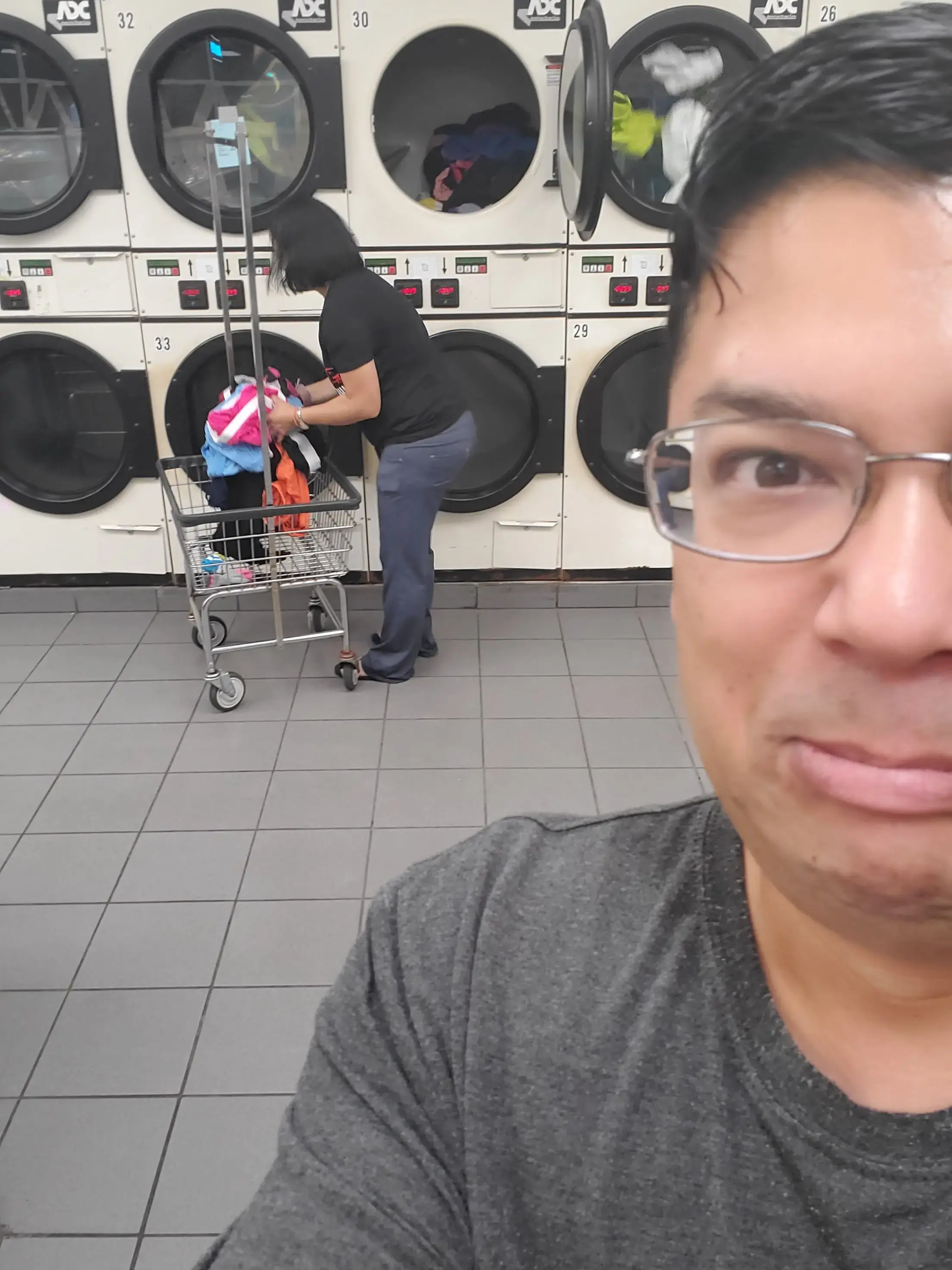 Sudsville Laundry thumbnail 9