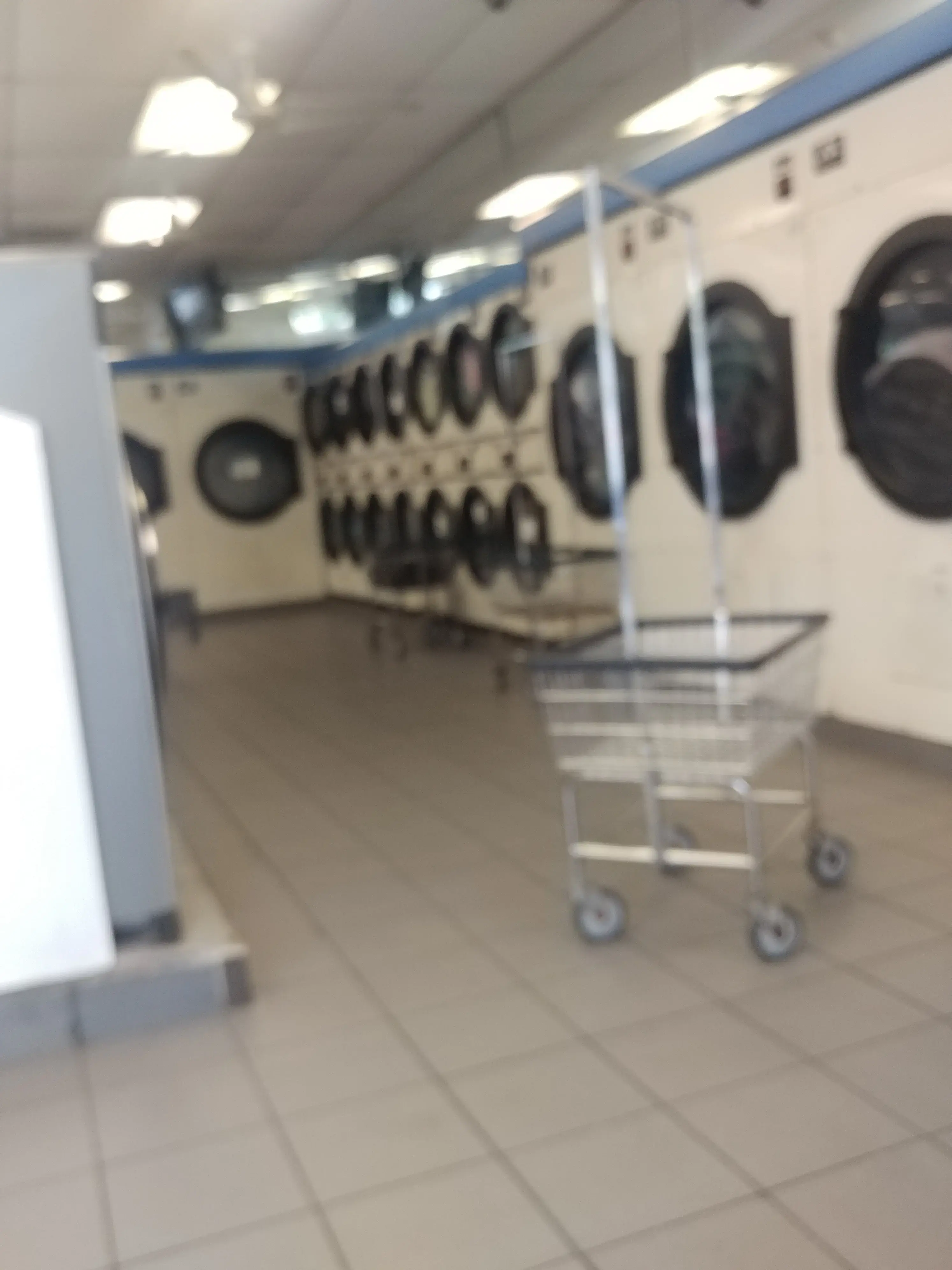 Sudsville Laundry - Image 8