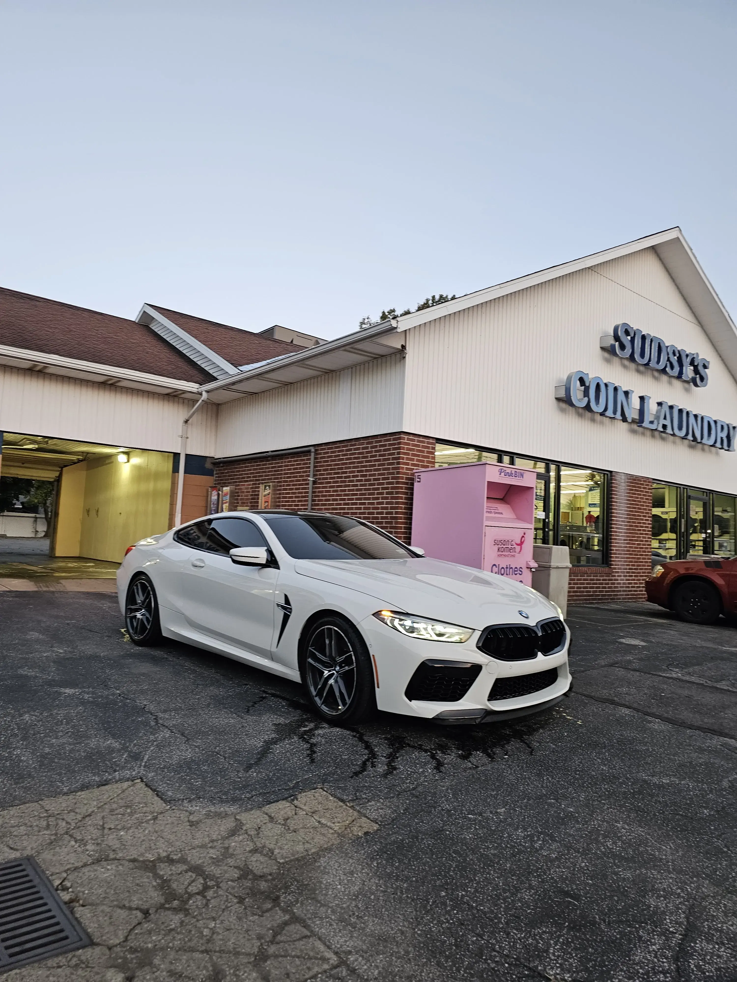 Sudsy's Coin Laundry & Carwash - Image 2