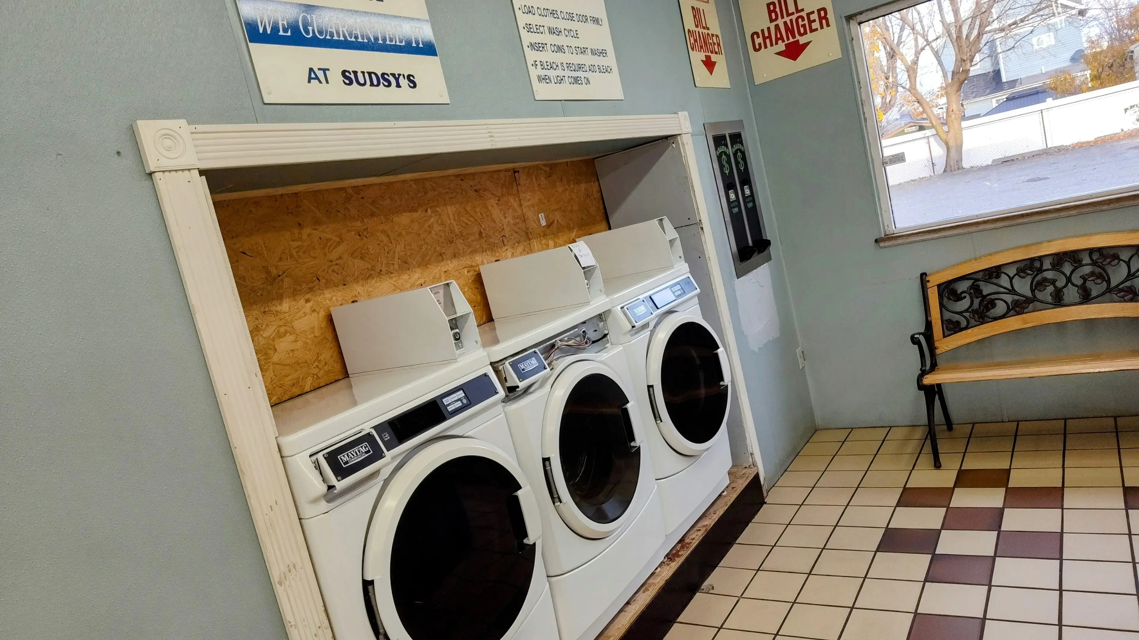 Sudsy's Coin Laundry & Carwash - Image 18