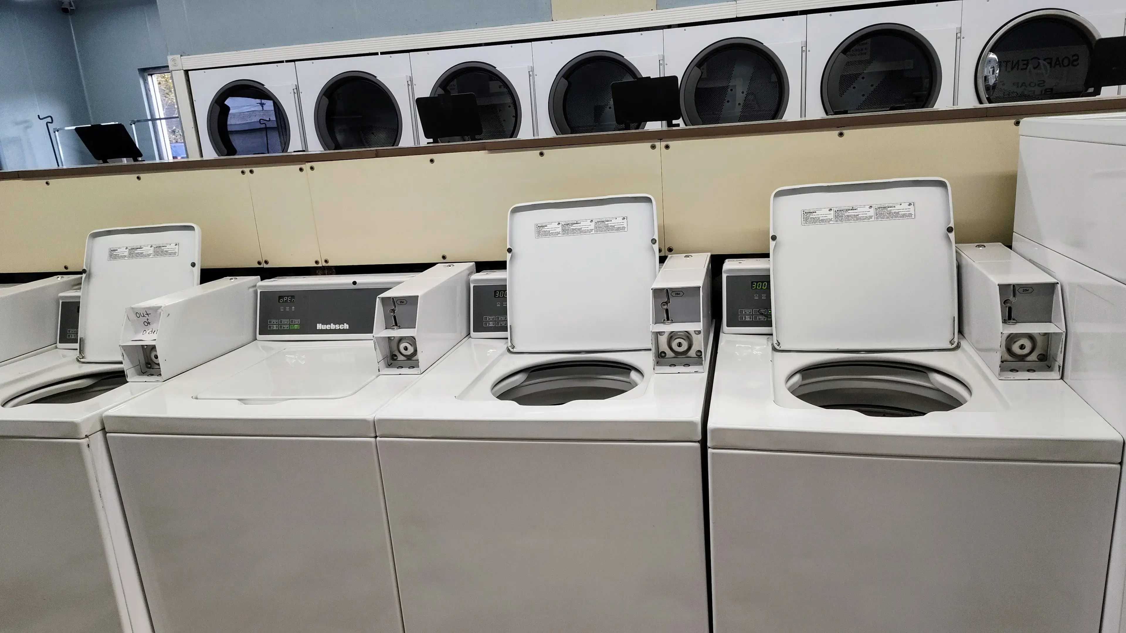 Sudsy's Coin Laundry & Carwash thumbnail 9