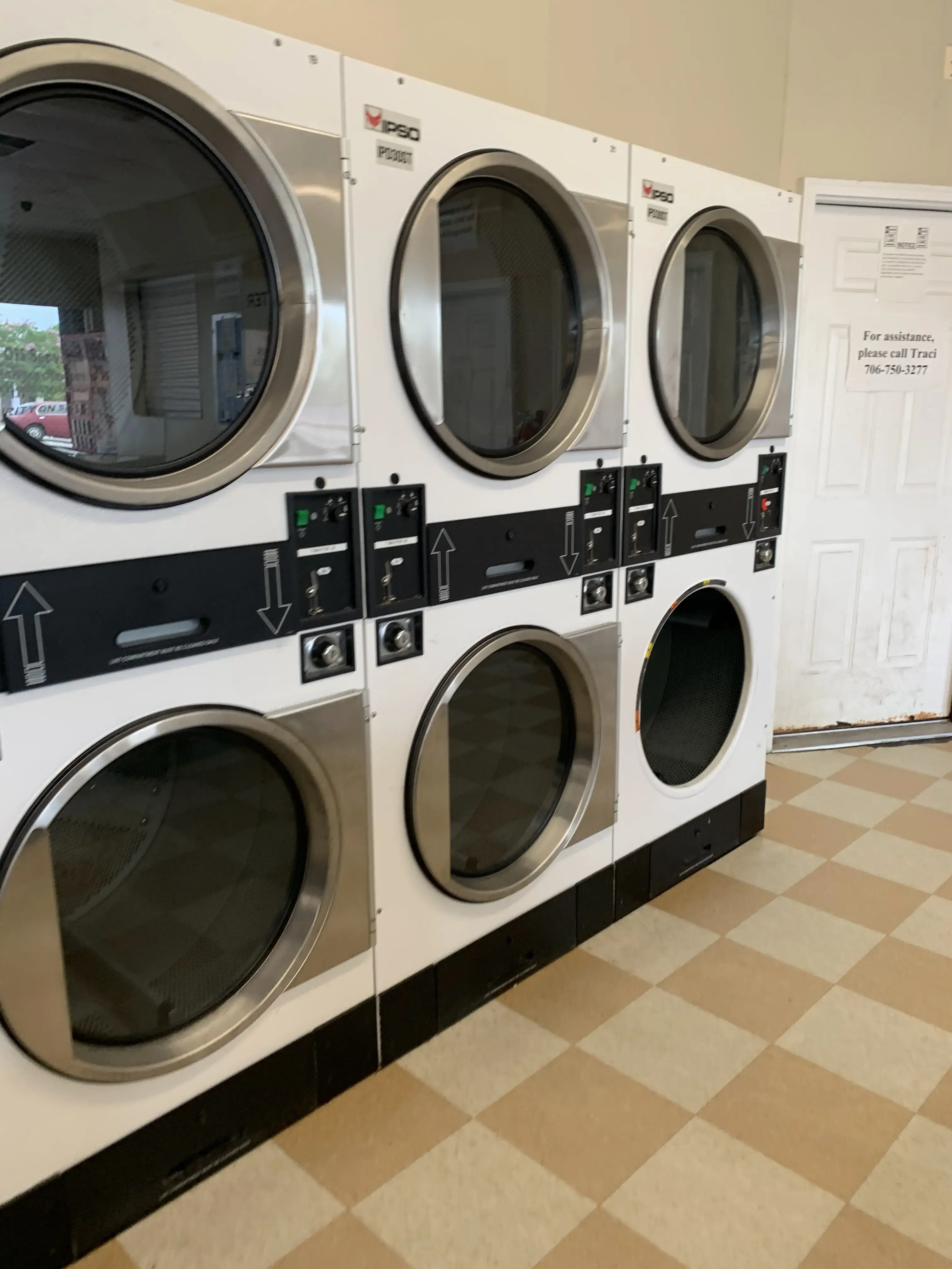 Sudz City Laundry - Image 19